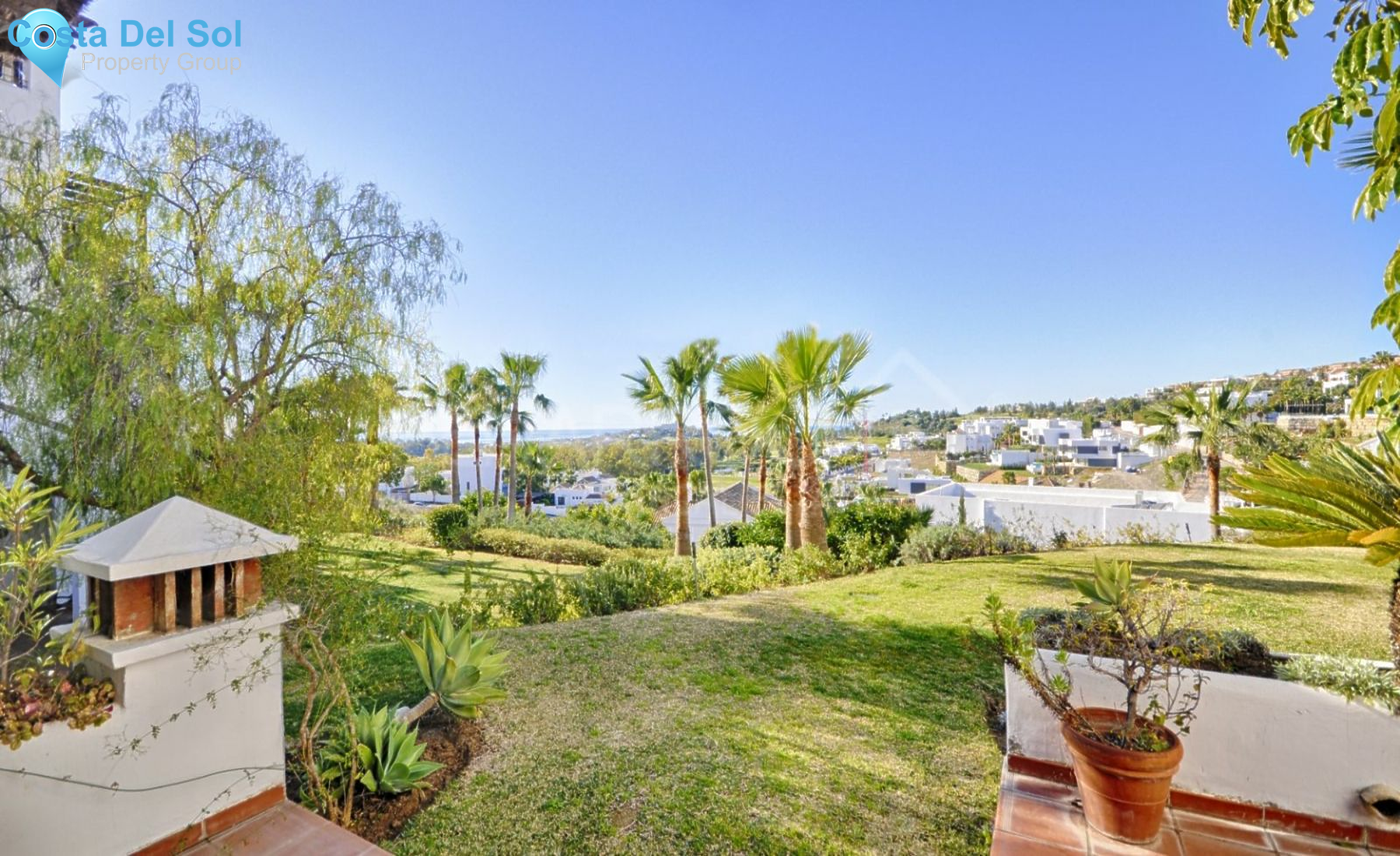 Ground Floor Apartment in Benahavís-1426409