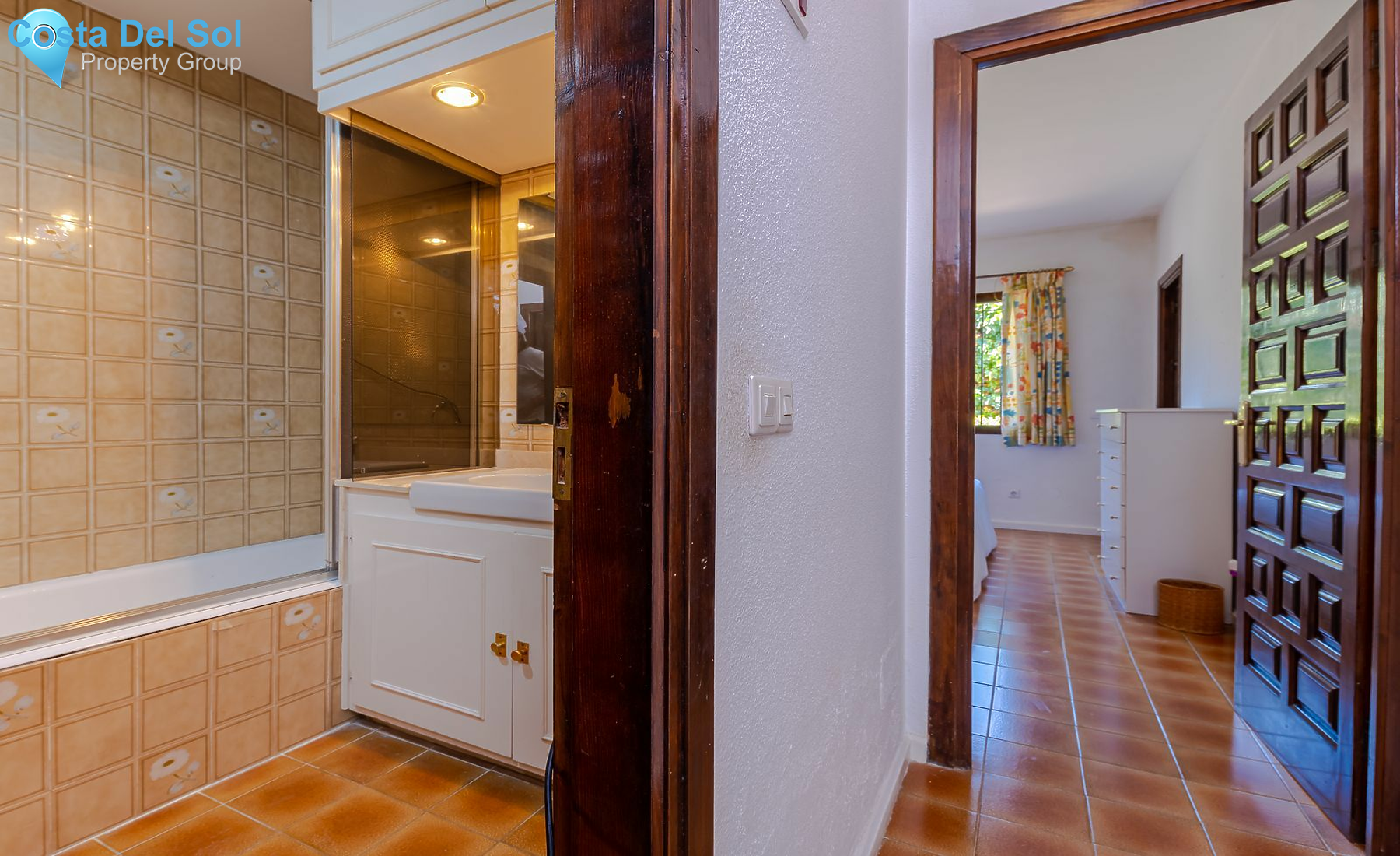 Ground Floor Apartment in Benahavís-1513935