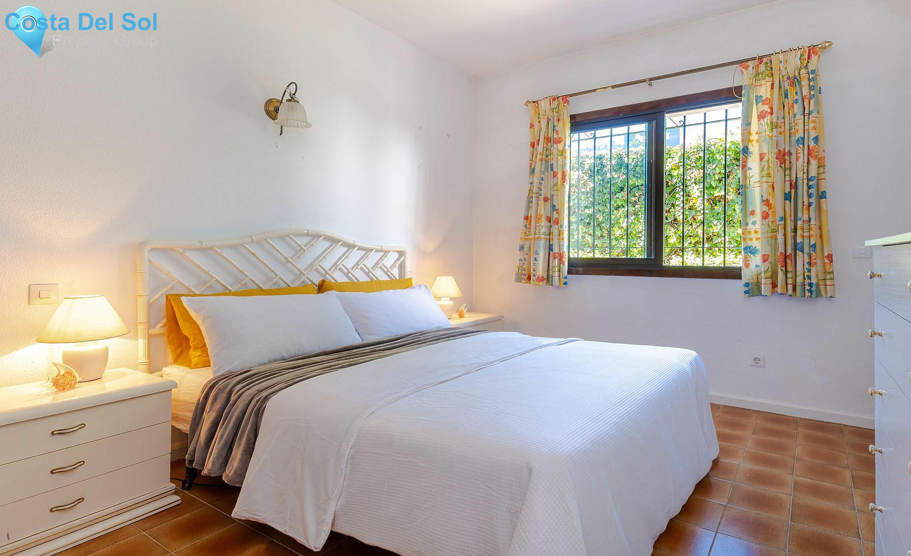 Ground Floor Apartment in Benahavís-1513929