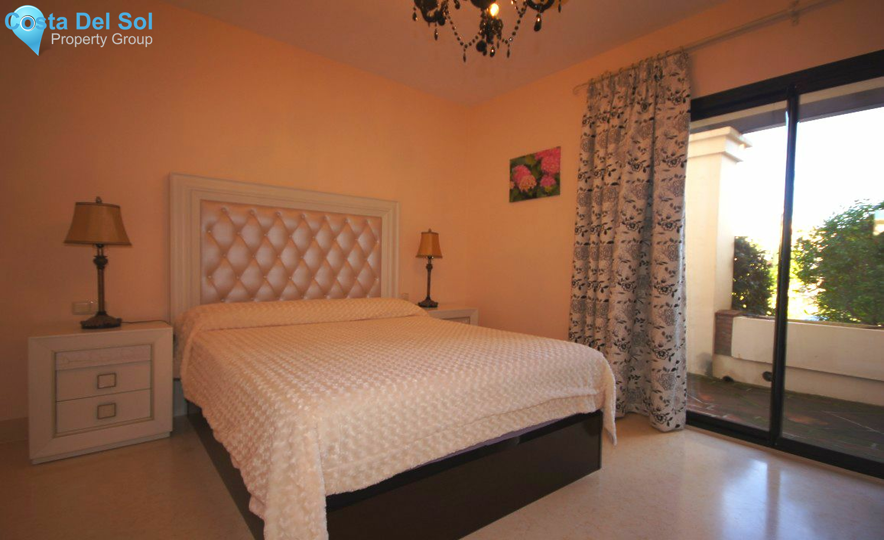 Ground Floor Apartment in Benahavís-1518456