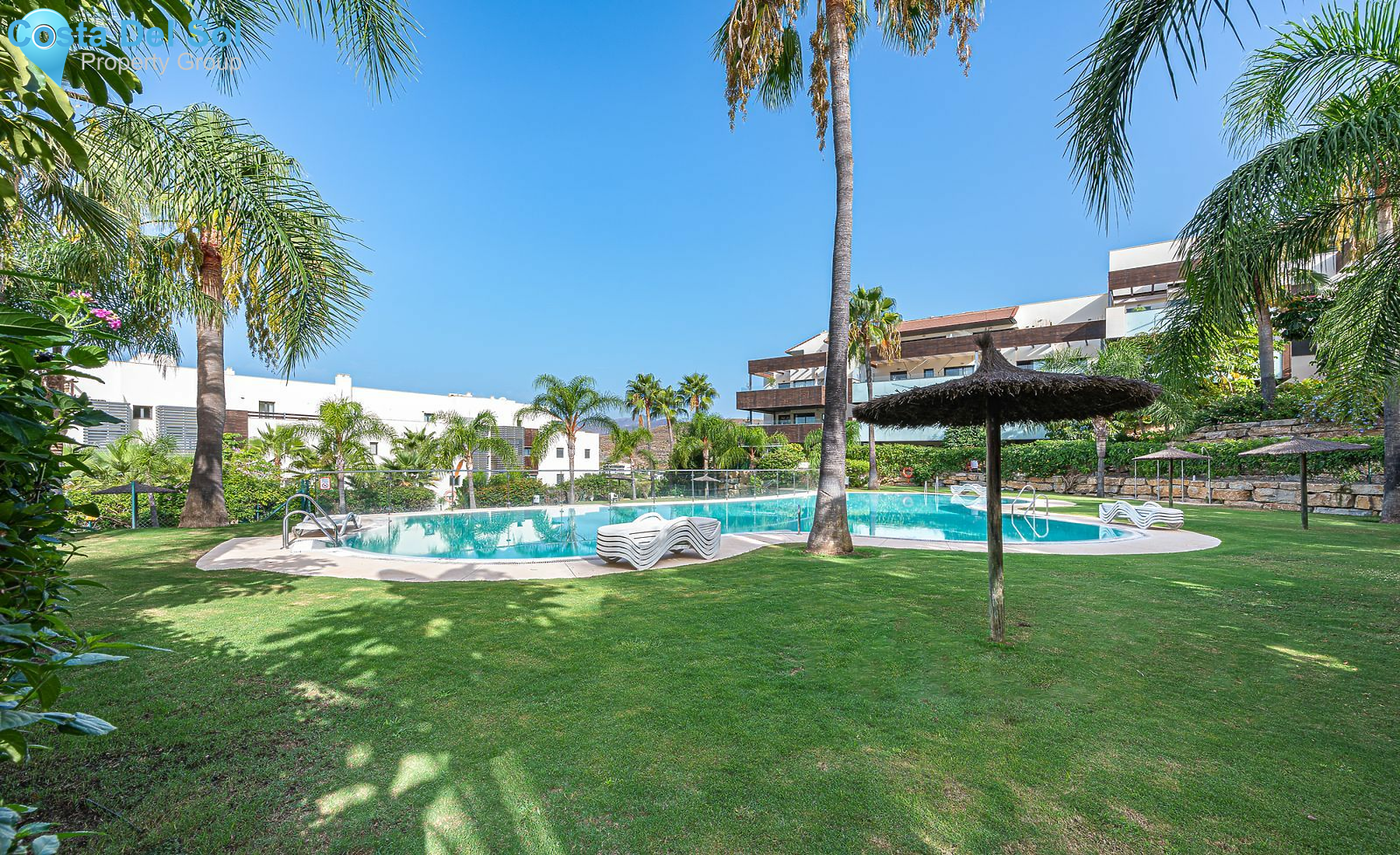 Ground Floor Apartment in Benahavís-1534551