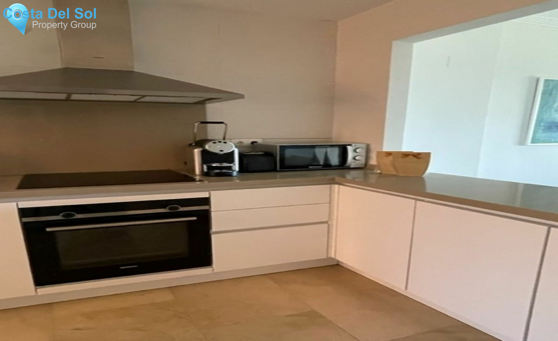 Ground Floor Apartment in Benahavís-1551555