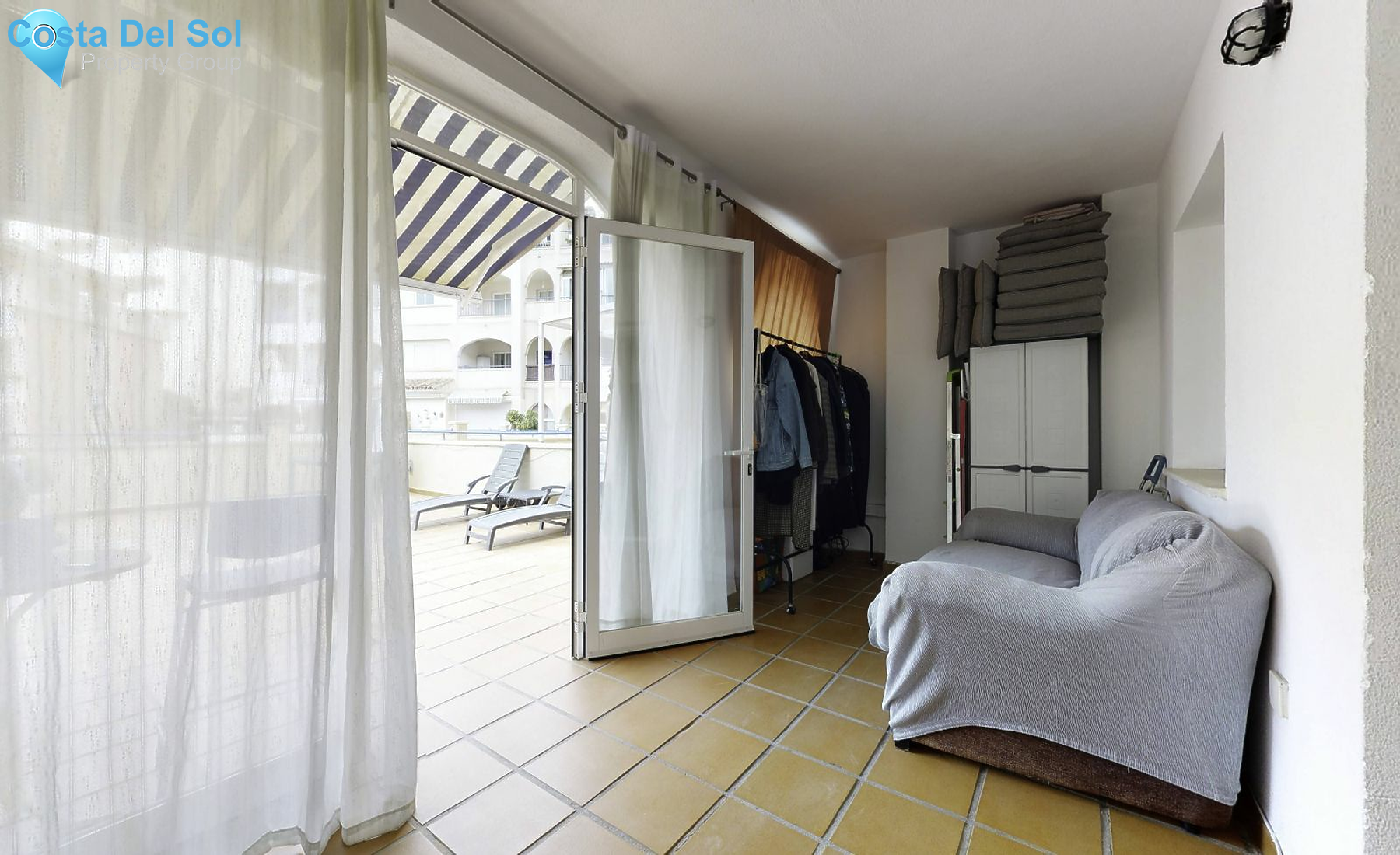 Middle Floor Apartment in Benalmadena Costa-1442393