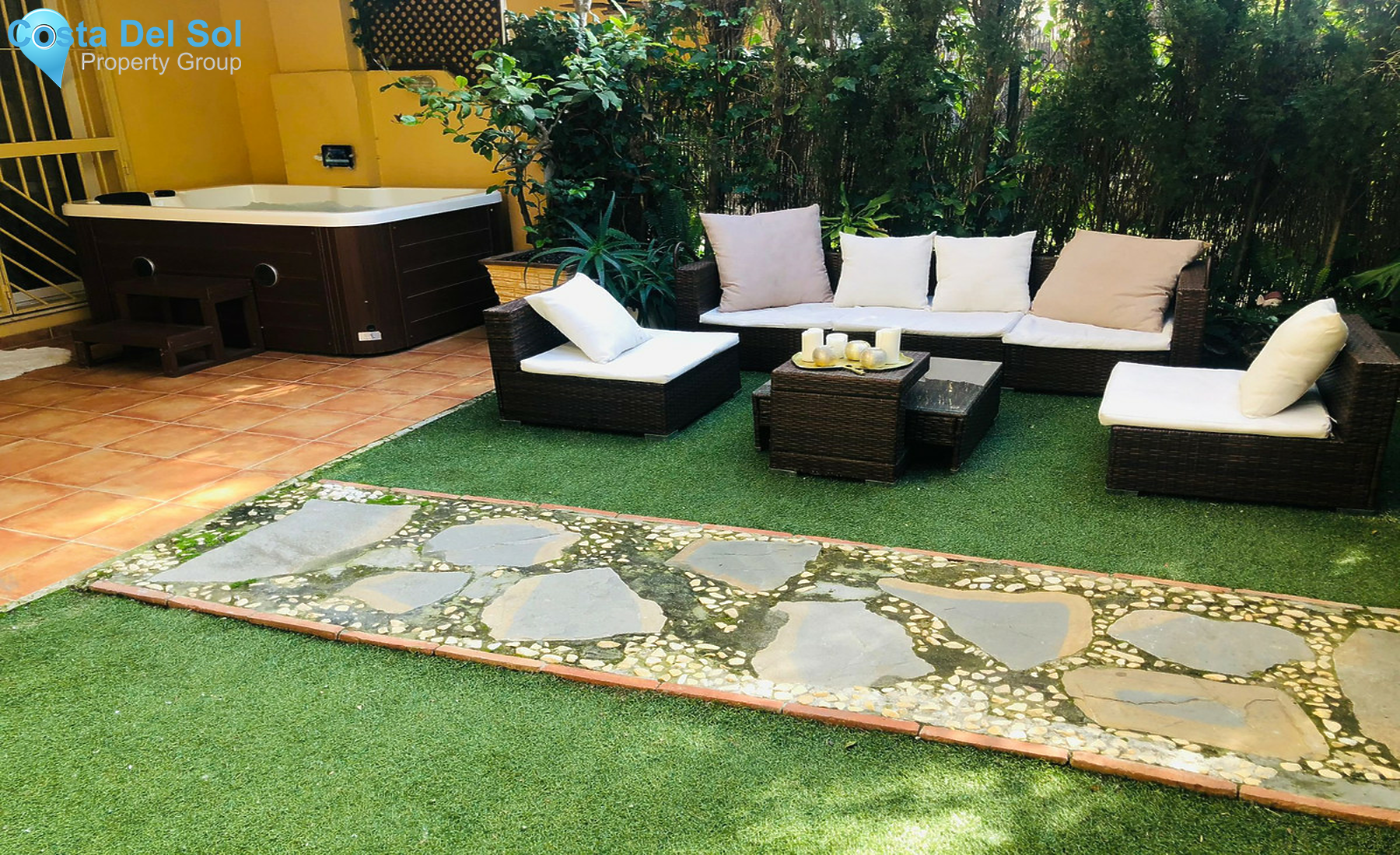 Ground Floor Apartment in Calahonda-1304458