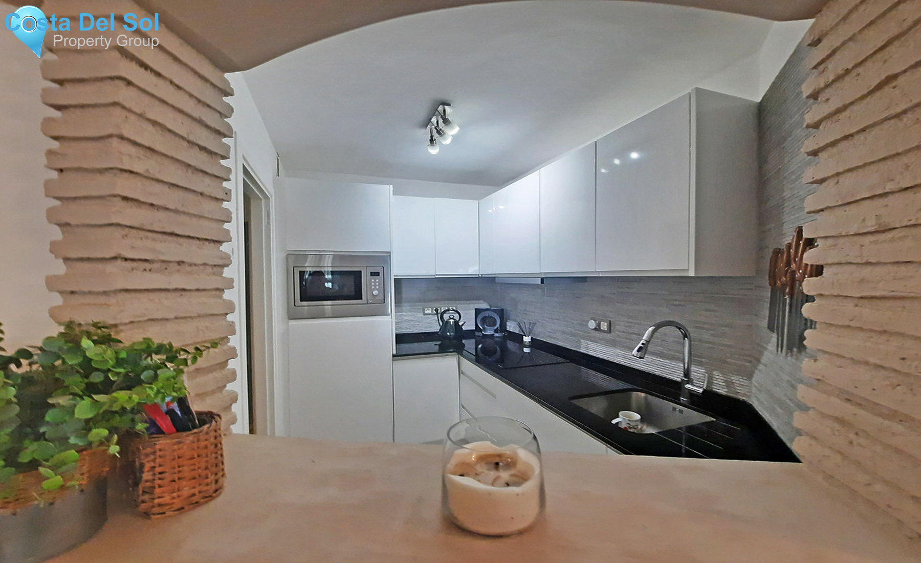 Ground Floor Apartment in Calahonda-1410986