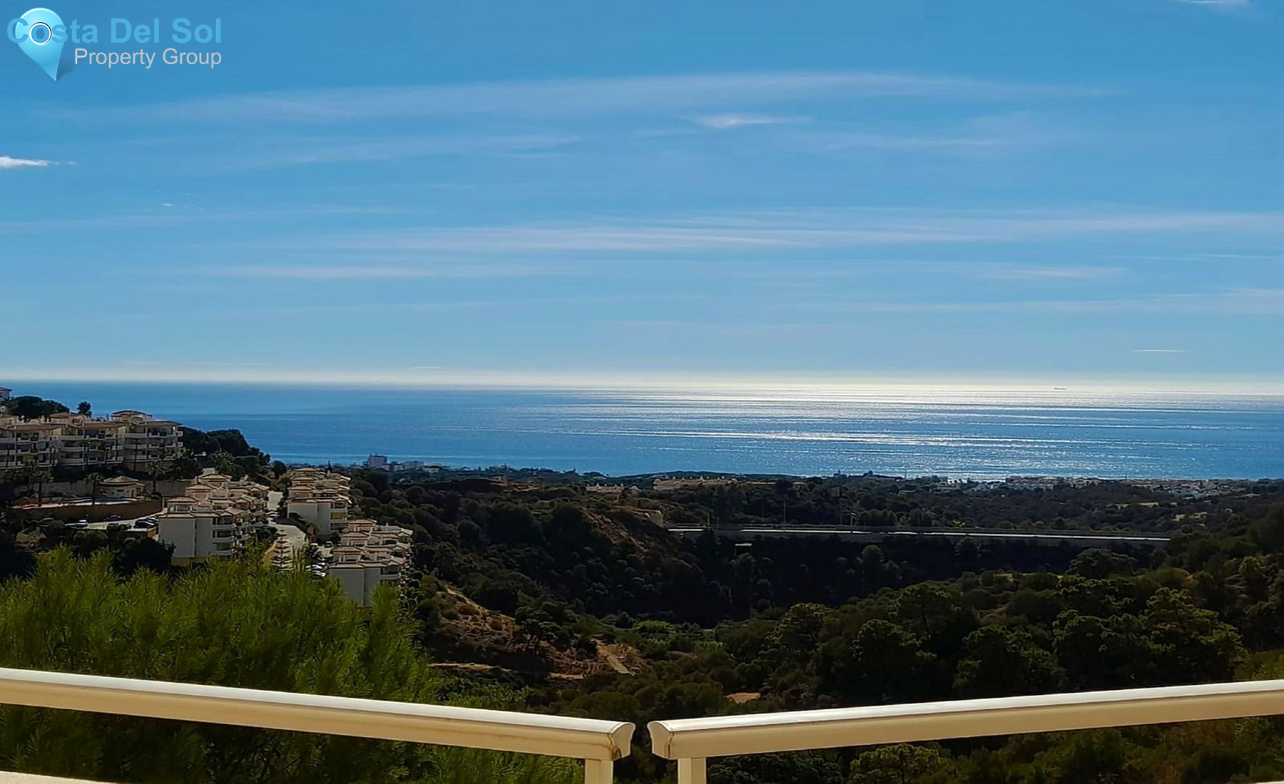 Middle Floor Apartment in Calahonda-1508762