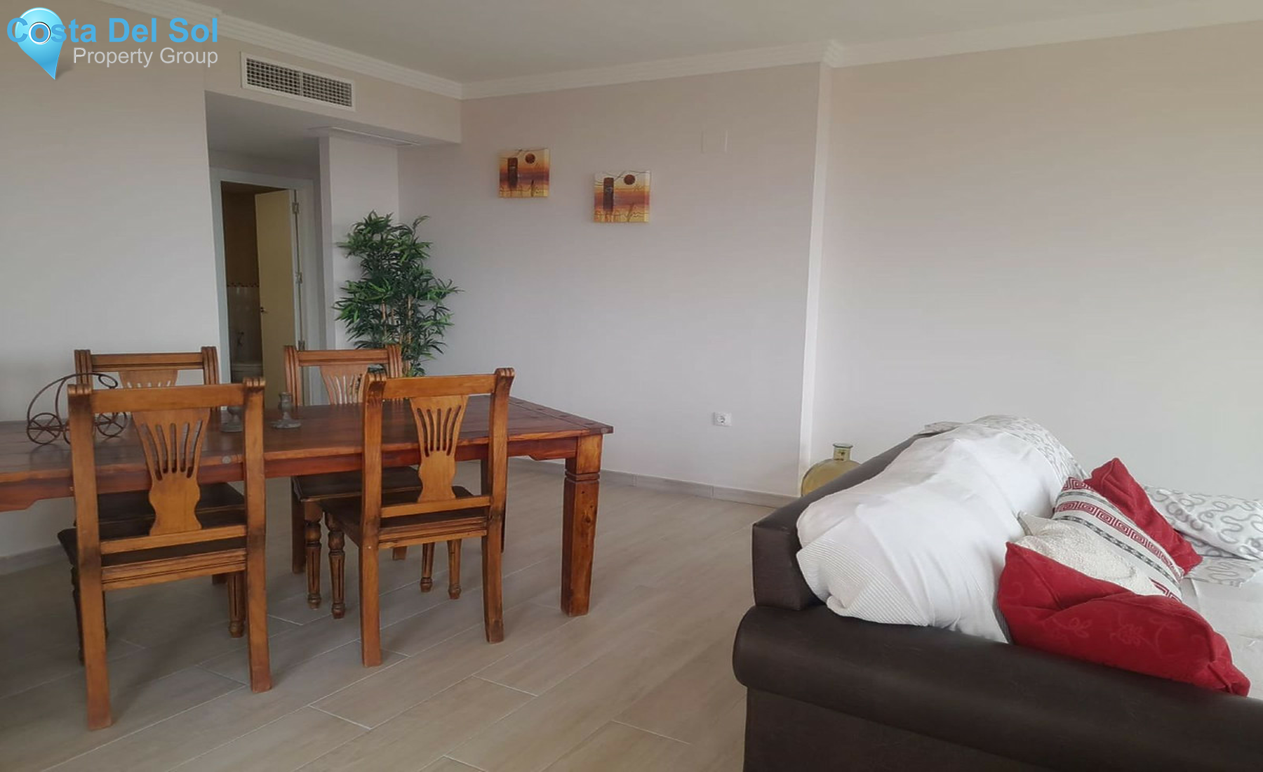Middle Floor Apartment in Calahonda-1508781