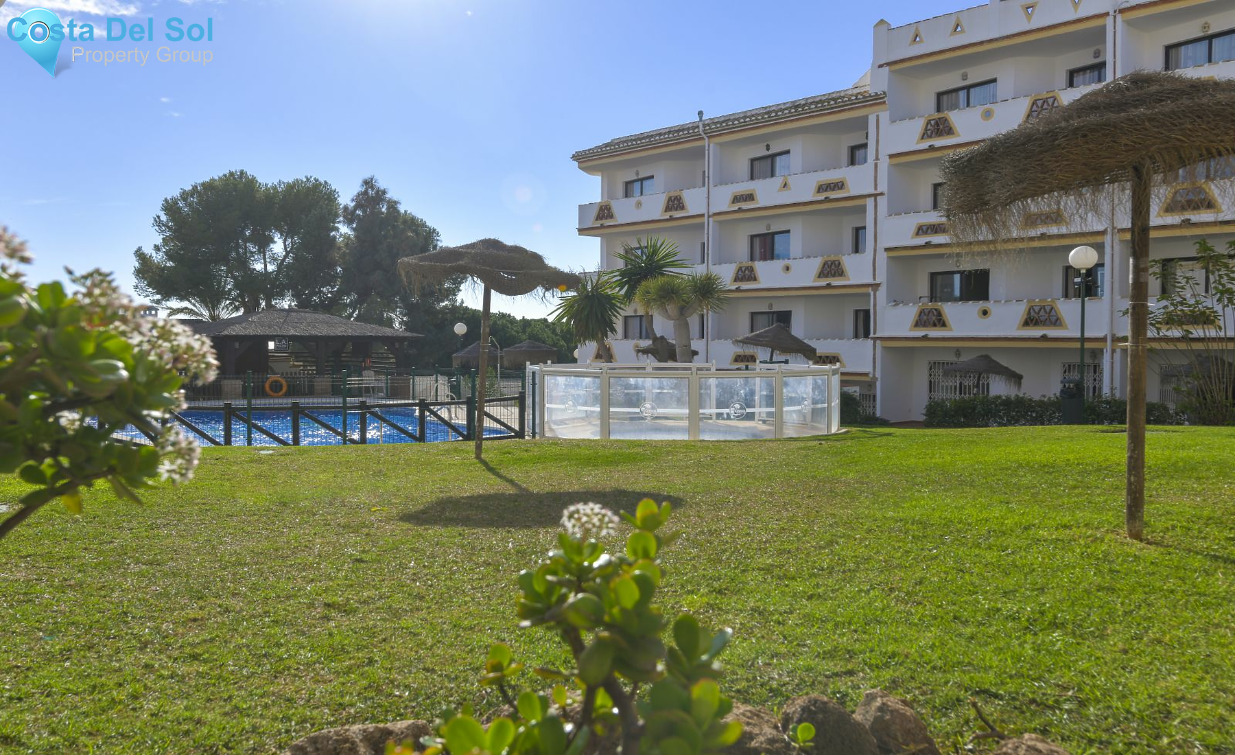 Ground Floor Apartment in Calahonda-1136931