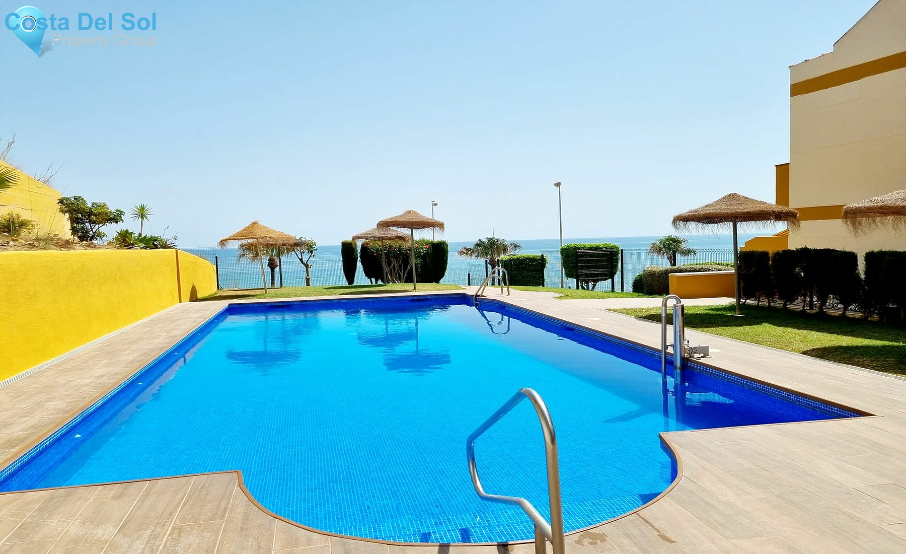 Ground Floor Apartment in Carvajal-1418551