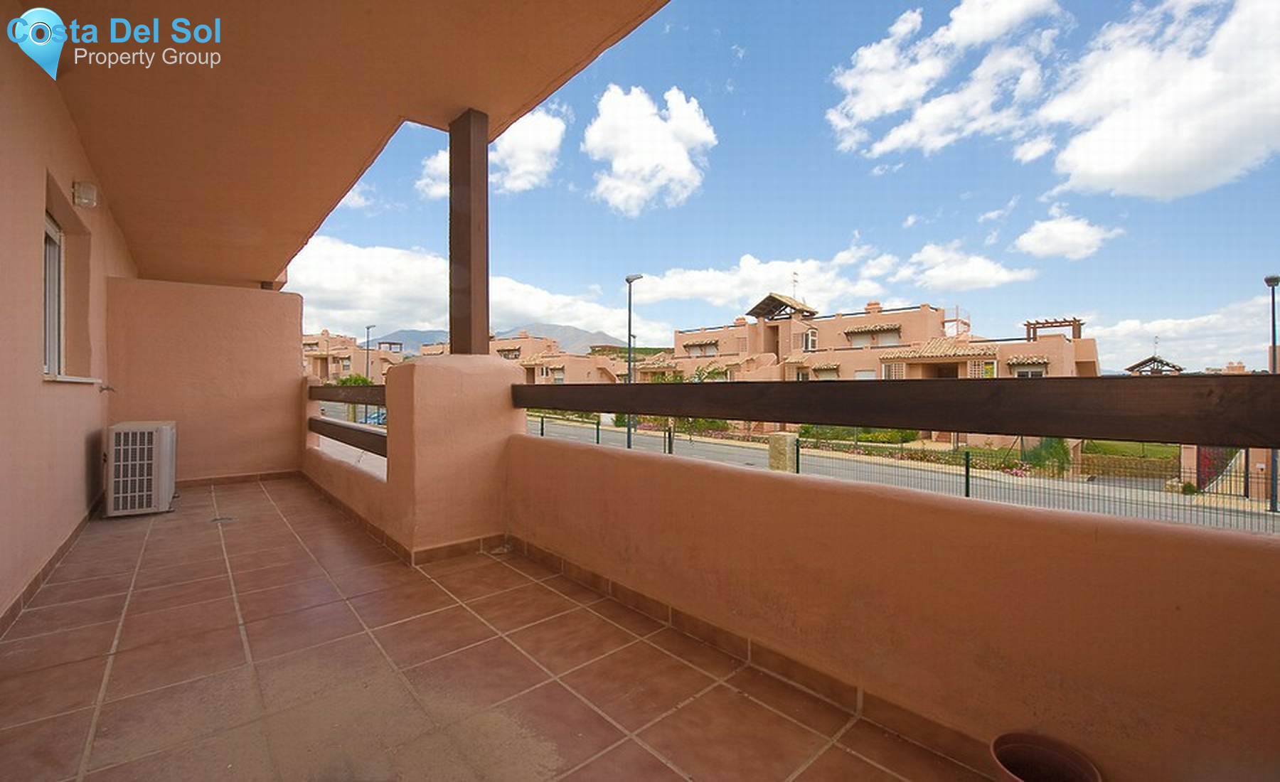 Ground Floor Apartment in Casares-1350965