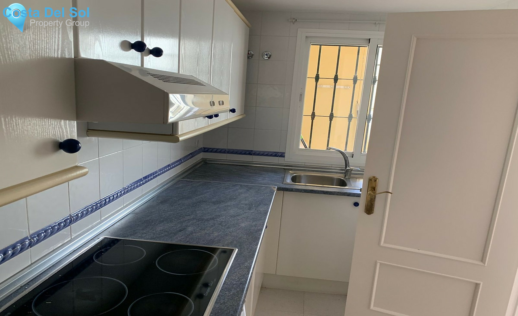 Ground Floor Apartment in Casares-1367012