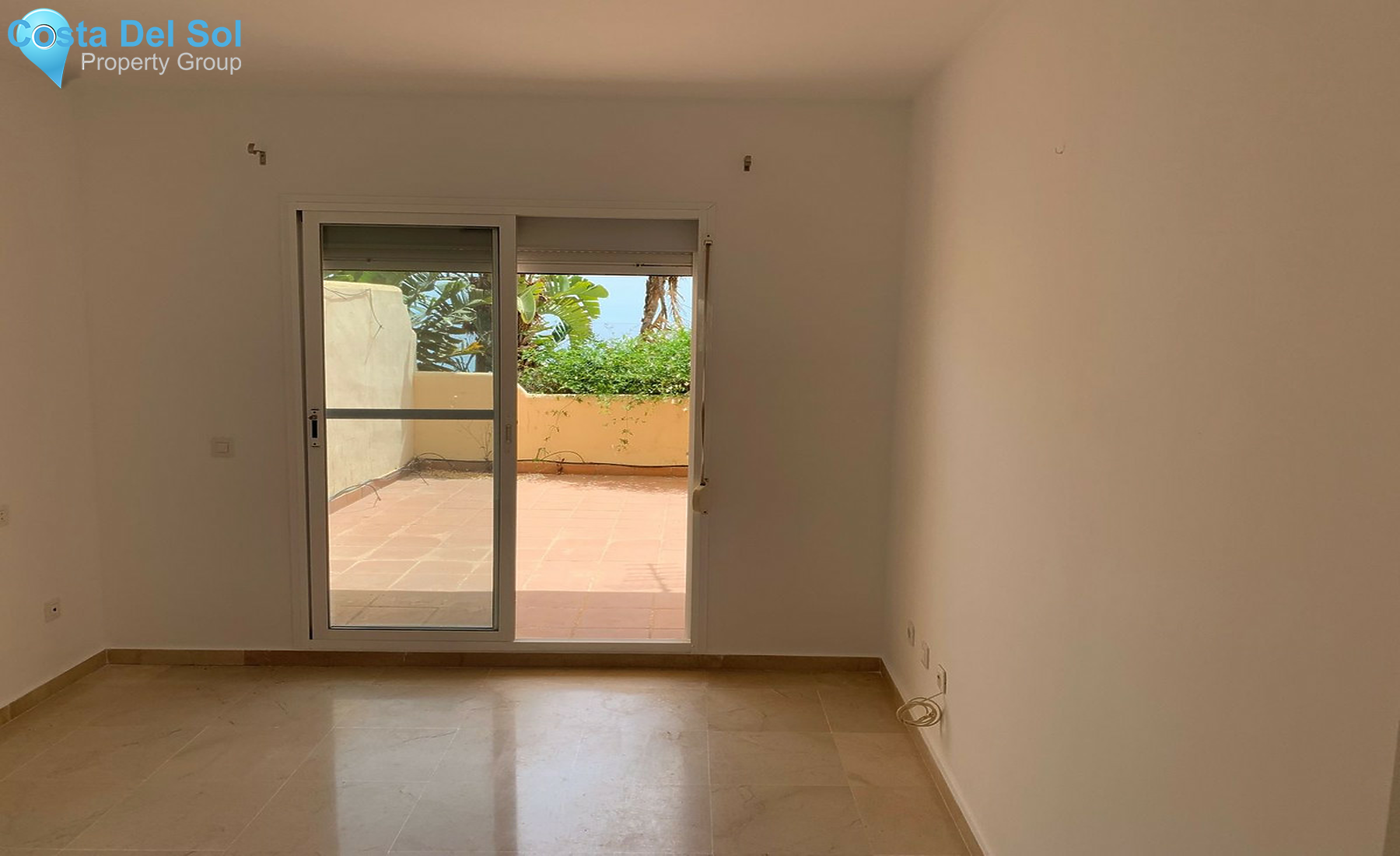 Ground Floor Apartment in Casares-1367005