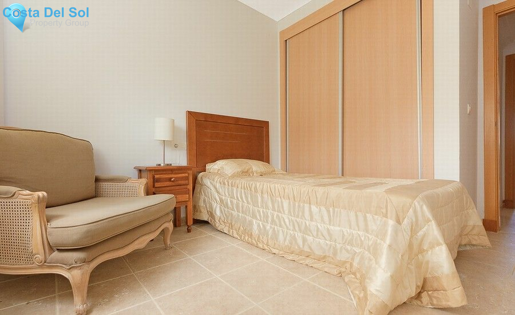 Ground Floor Apartment in Casares-1189226