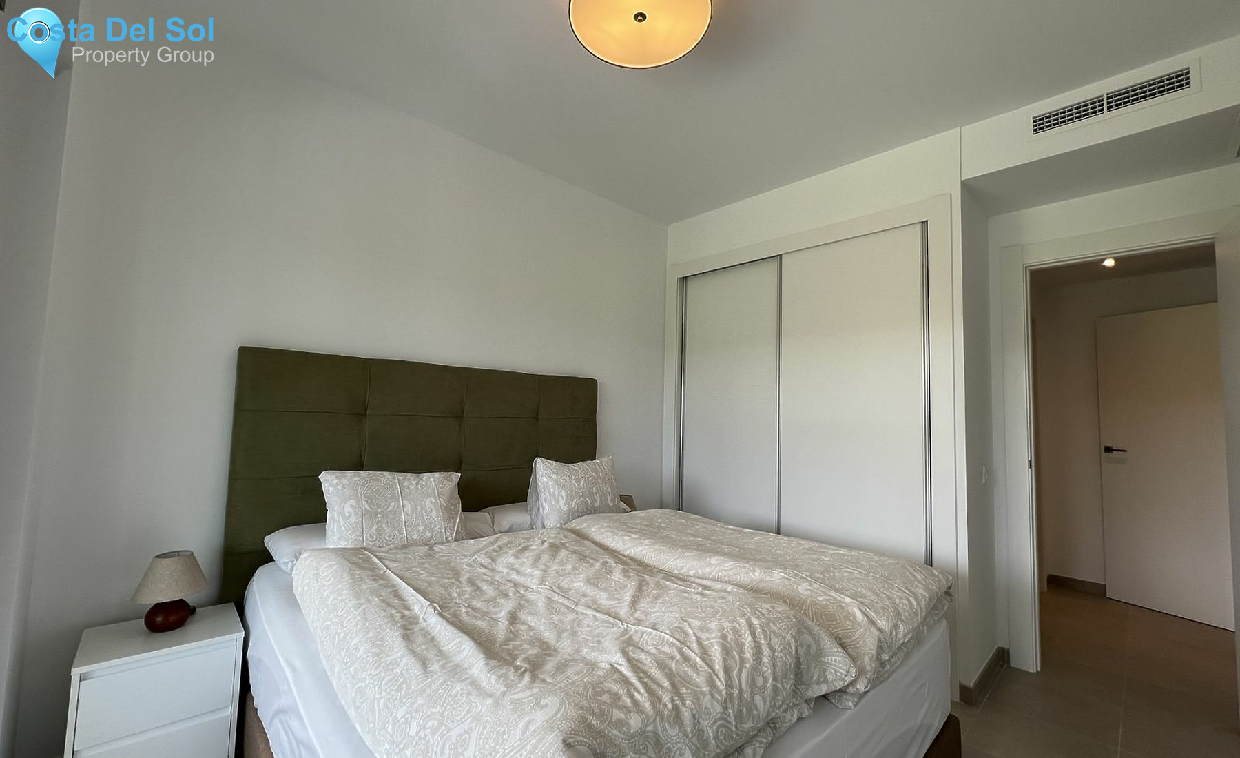 Ground Floor Apartment in Casares-1420078