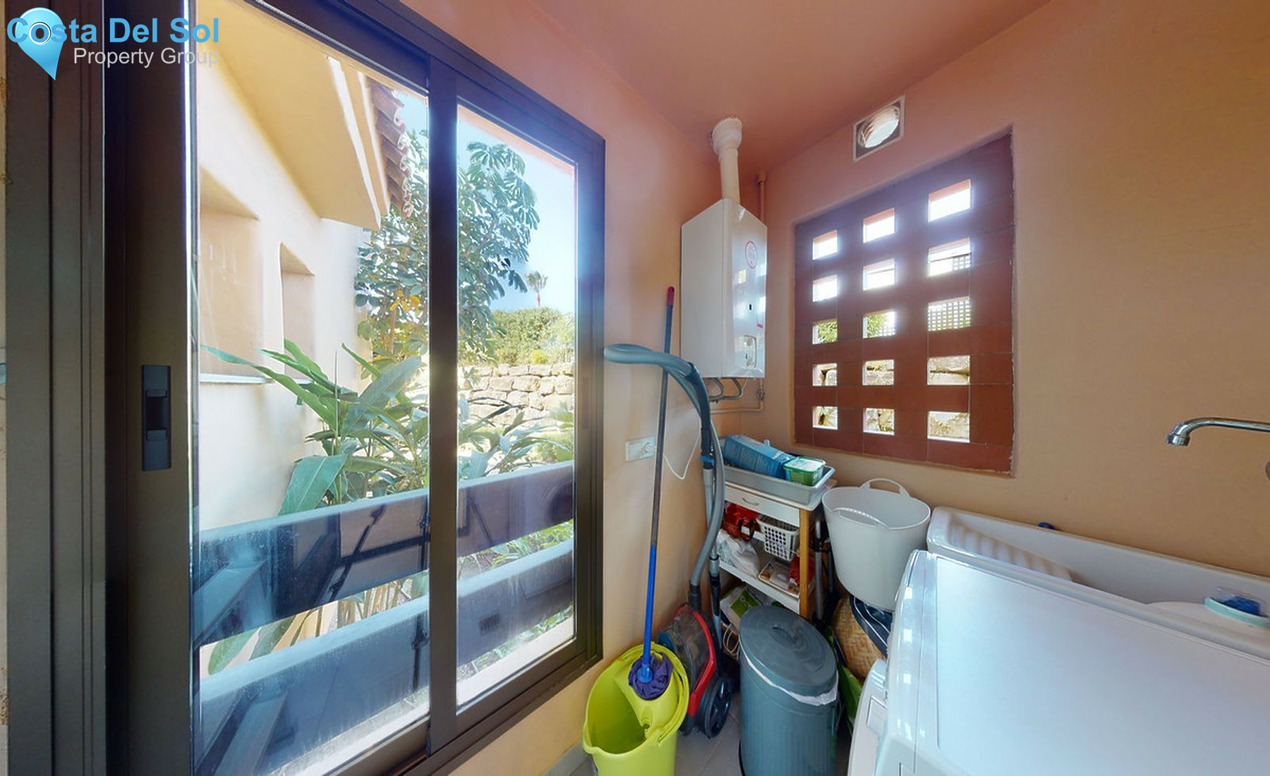 Ground Floor Apartment in Casares Playa-1524124