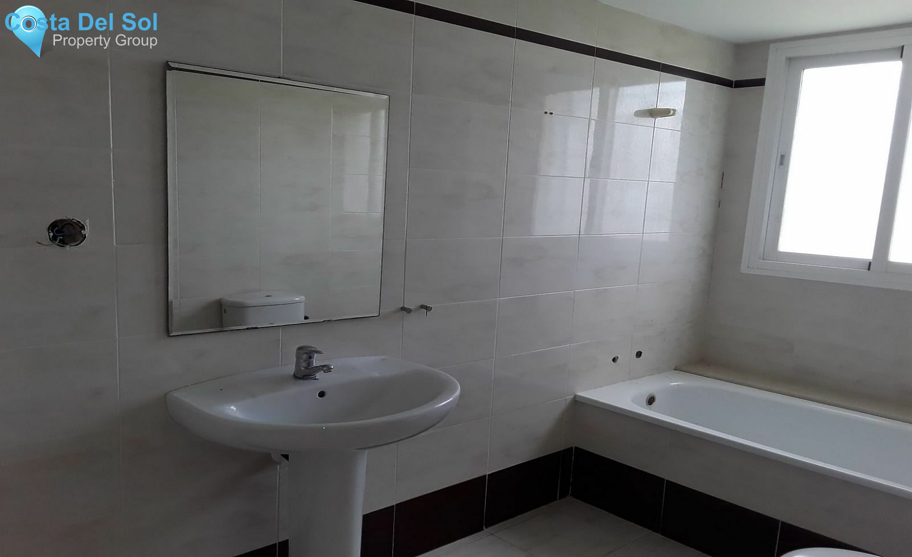 Ground Floor Apartment in Cerros del Aguila-1445853