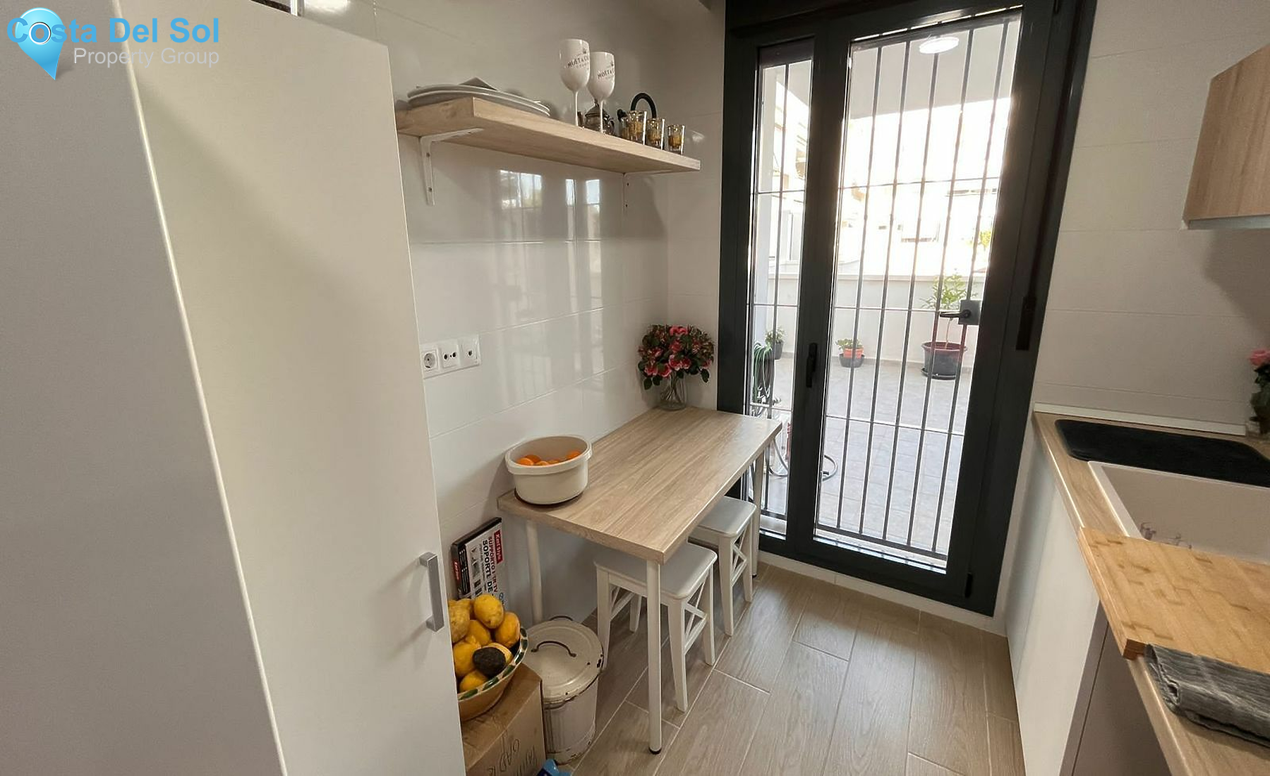 Ground Floor Apartment in Churriana-1464559