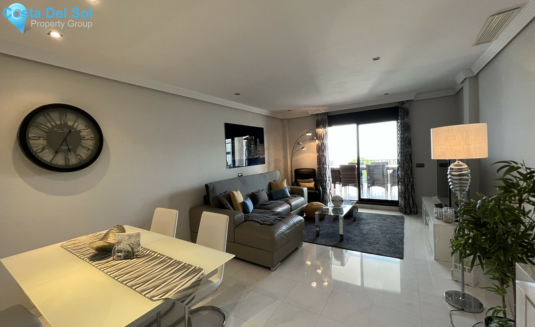 Ground Floor Apartment in Doña Julia-1512536