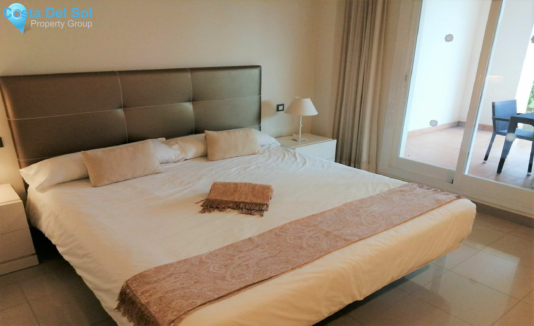 Ground Floor Apartment in El Paraiso-1160924