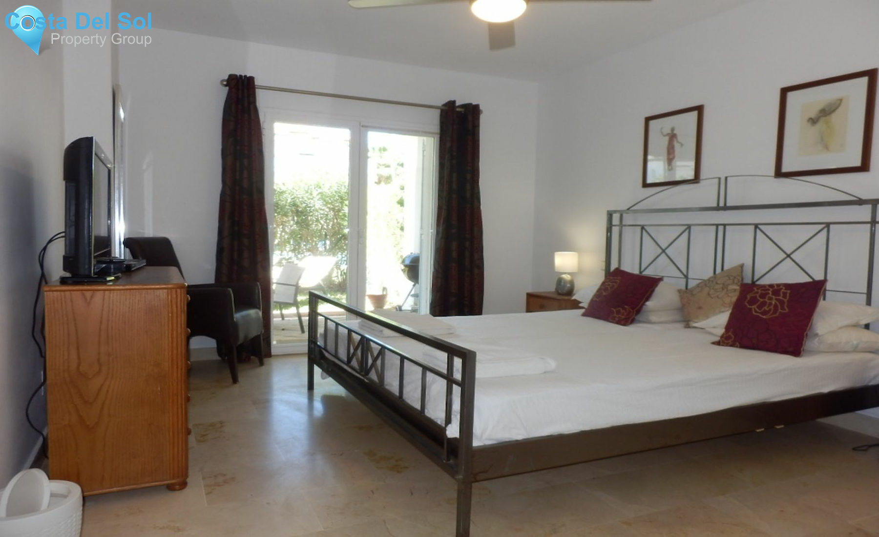 Ground Floor Apartment in El Presidente-1190696