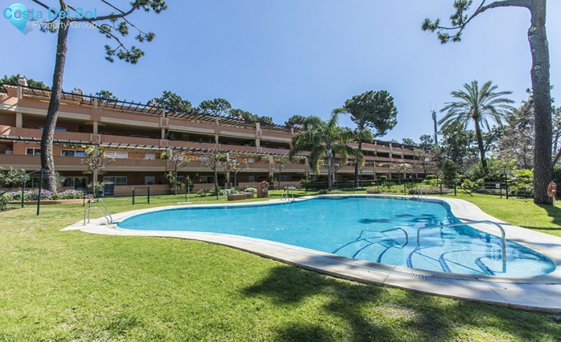 Ground Floor Apartment in Elviria-1265807