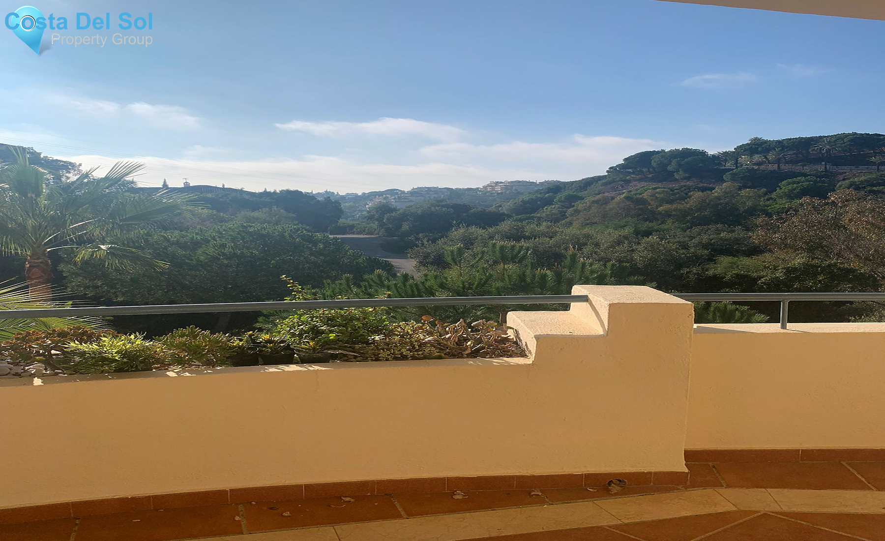 Ground Floor Apartment in Elviria-1311963