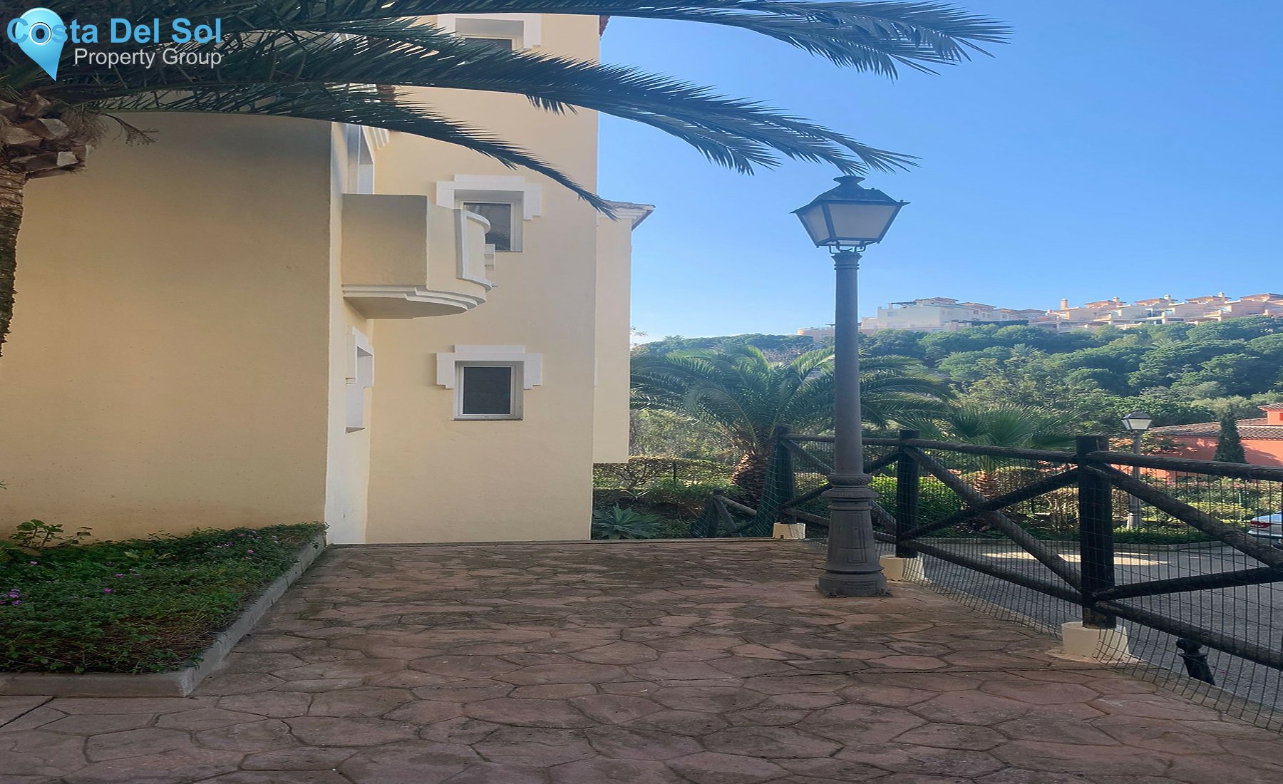 Ground Floor Apartment in Elviria-1311964