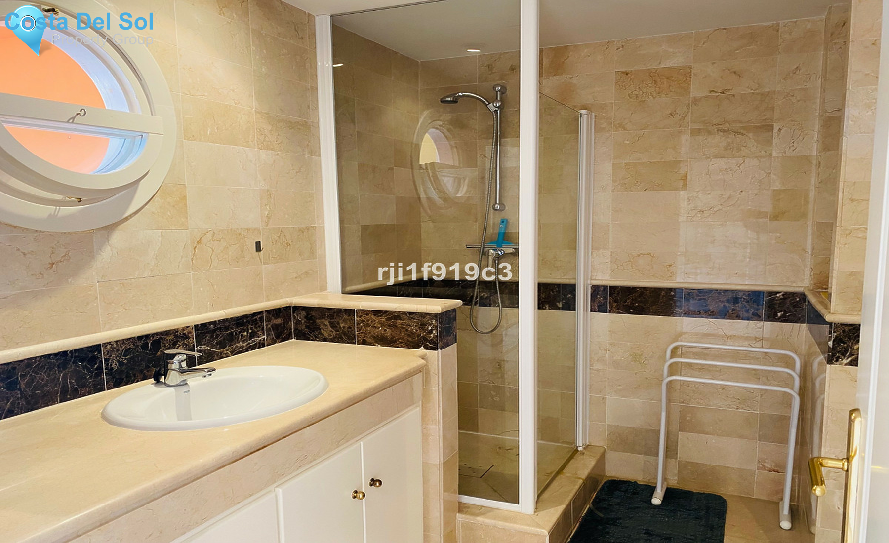 Ground Floor Apartment in Elviria-1370848