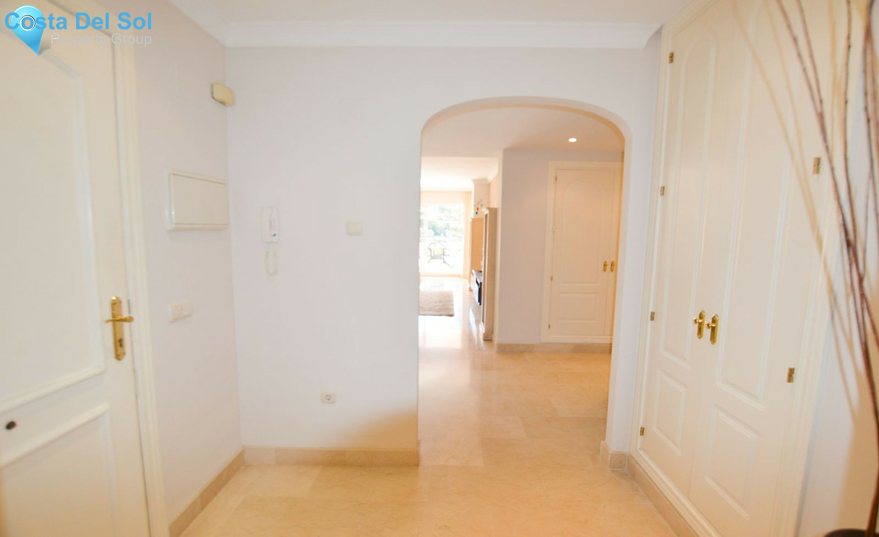 Ground Floor Apartment in Elviria-1459498