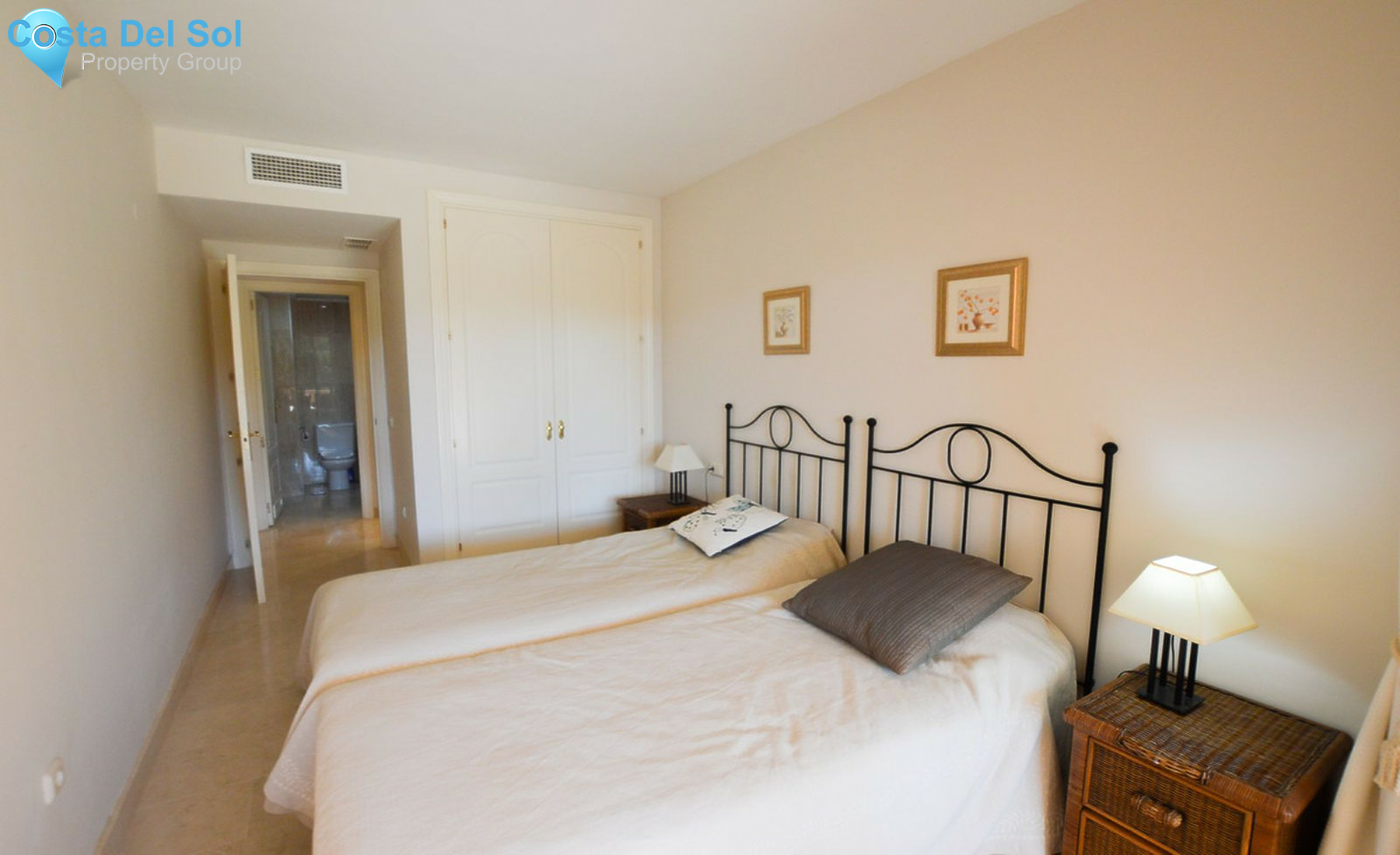 Ground Floor Apartment in Elviria-1459507