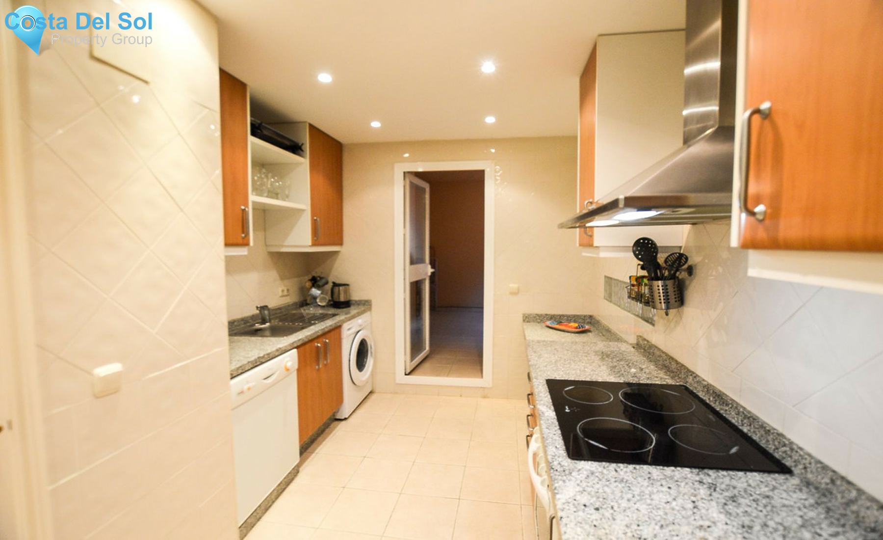 Ground Floor Apartment in Elviria-1459496