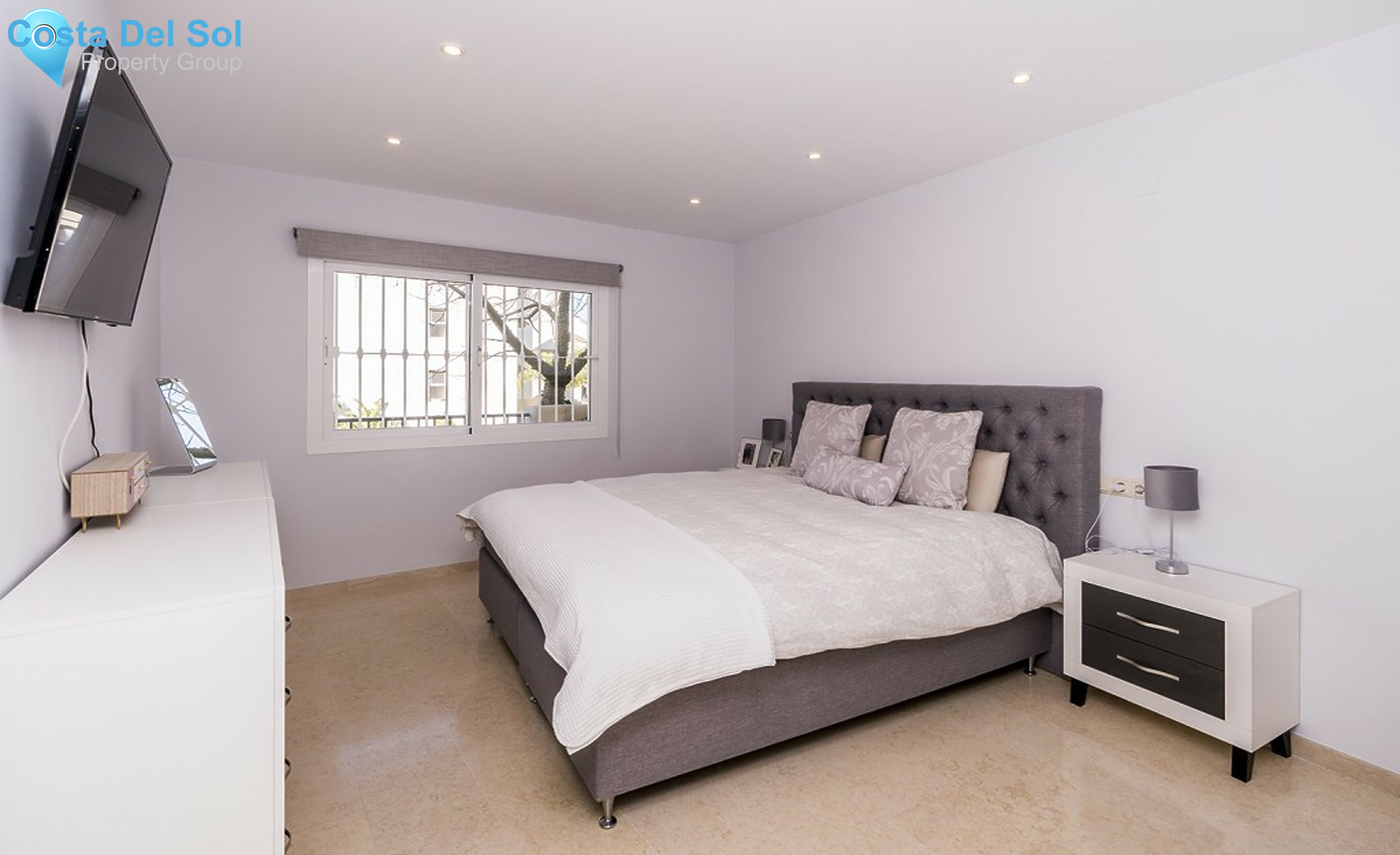 Ground Floor Apartment in Elviria-1460339