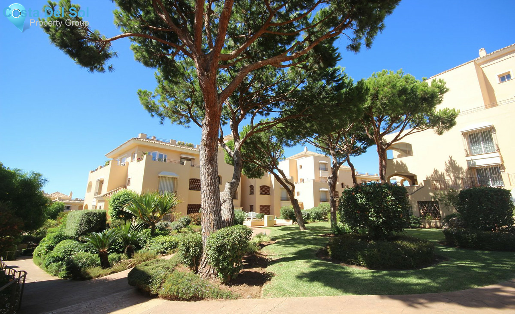 Ground Floor Apartment in Elviria-1461566