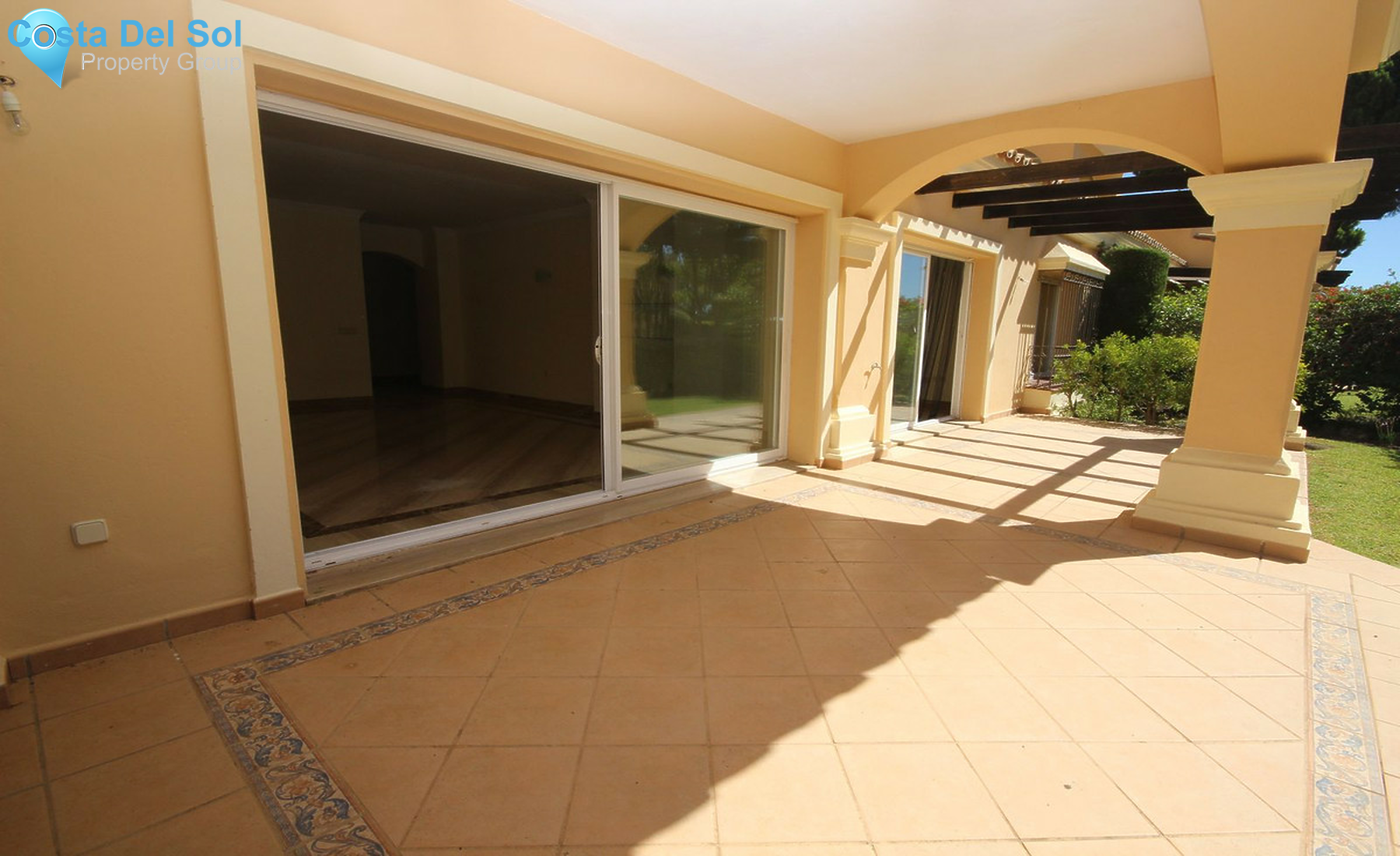Ground Floor Apartment in Elviria-1461558