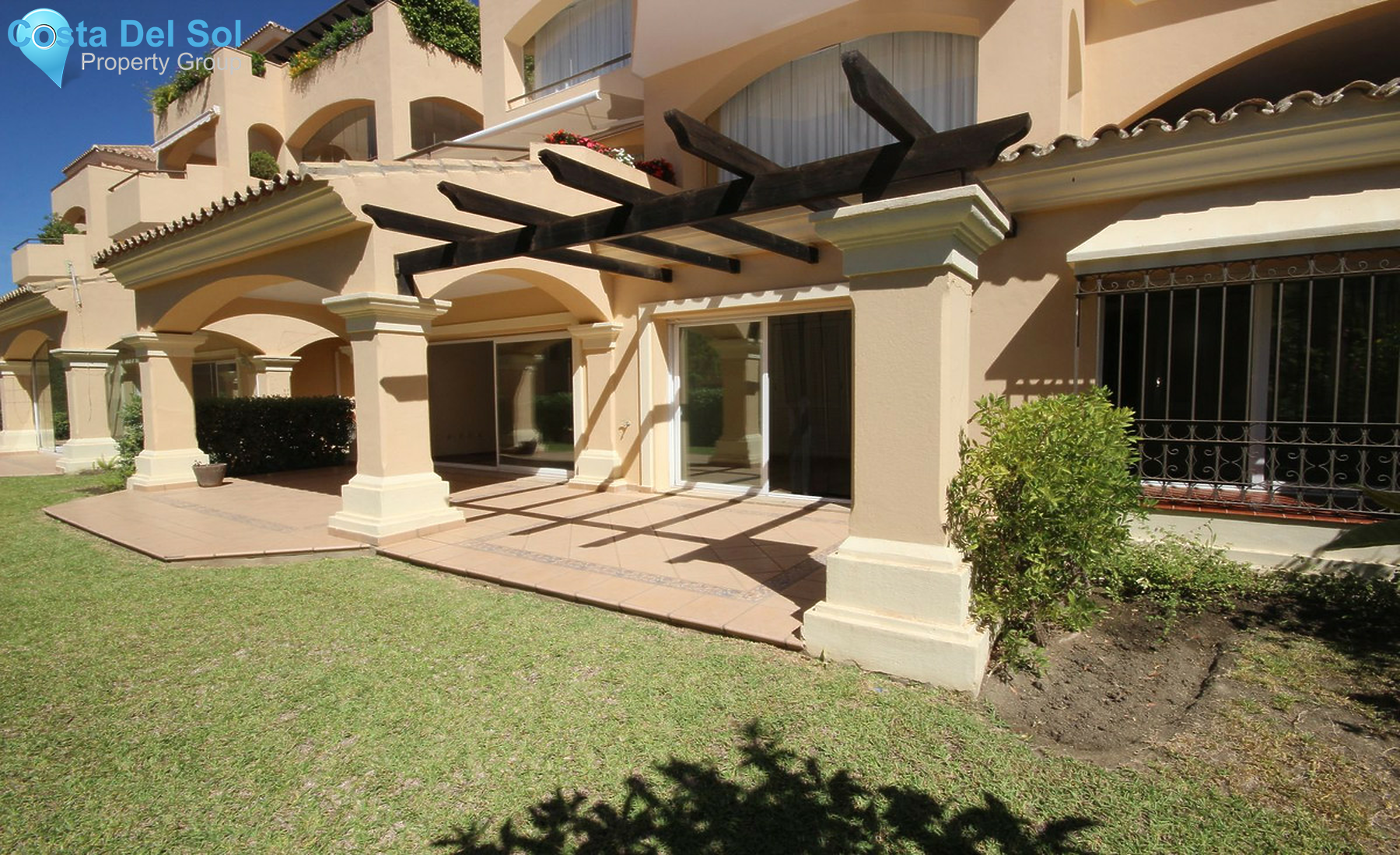 Ground Floor Apartment in Elviria-1461560