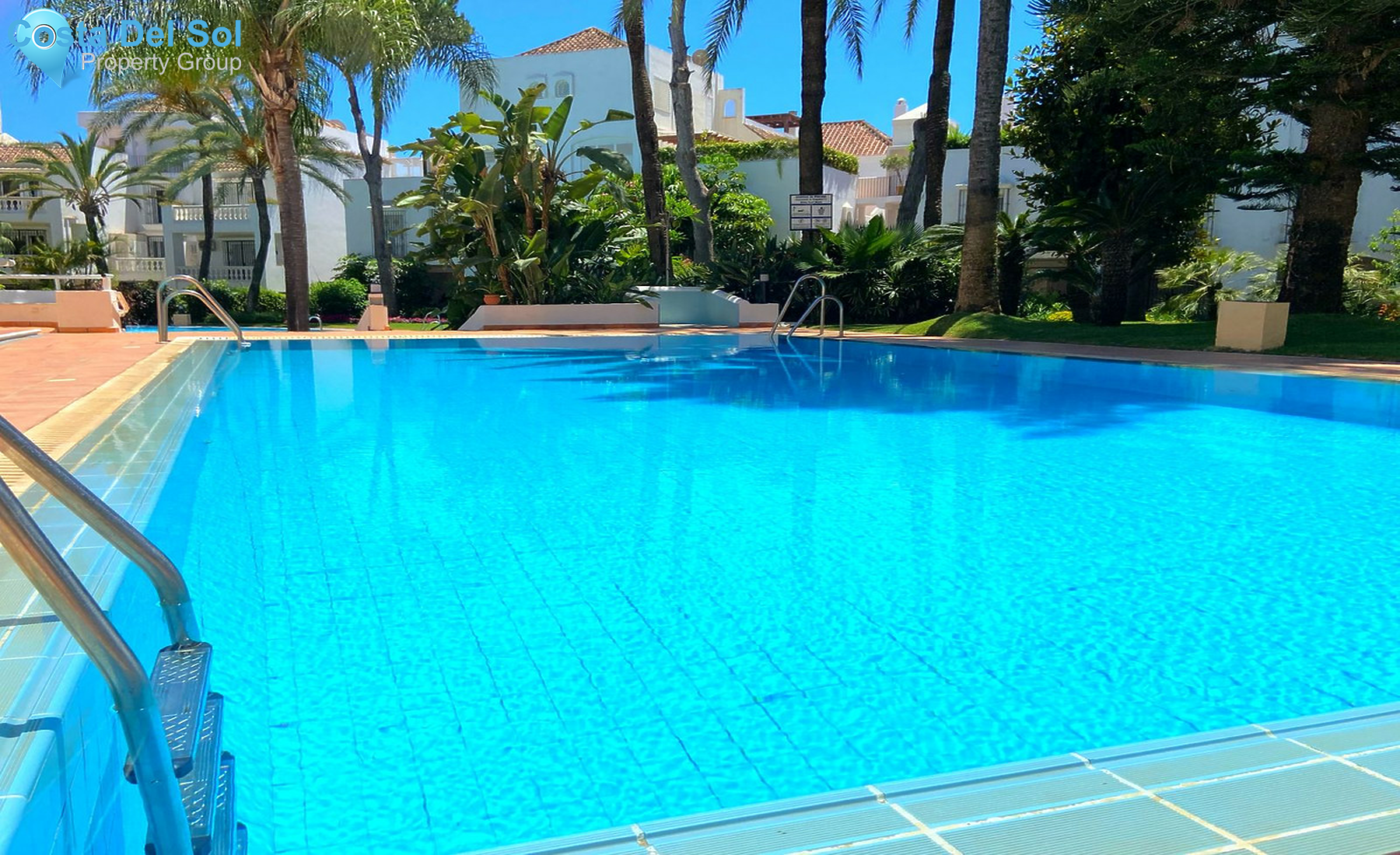 Ground Floor Apartment in Elviria-1556957