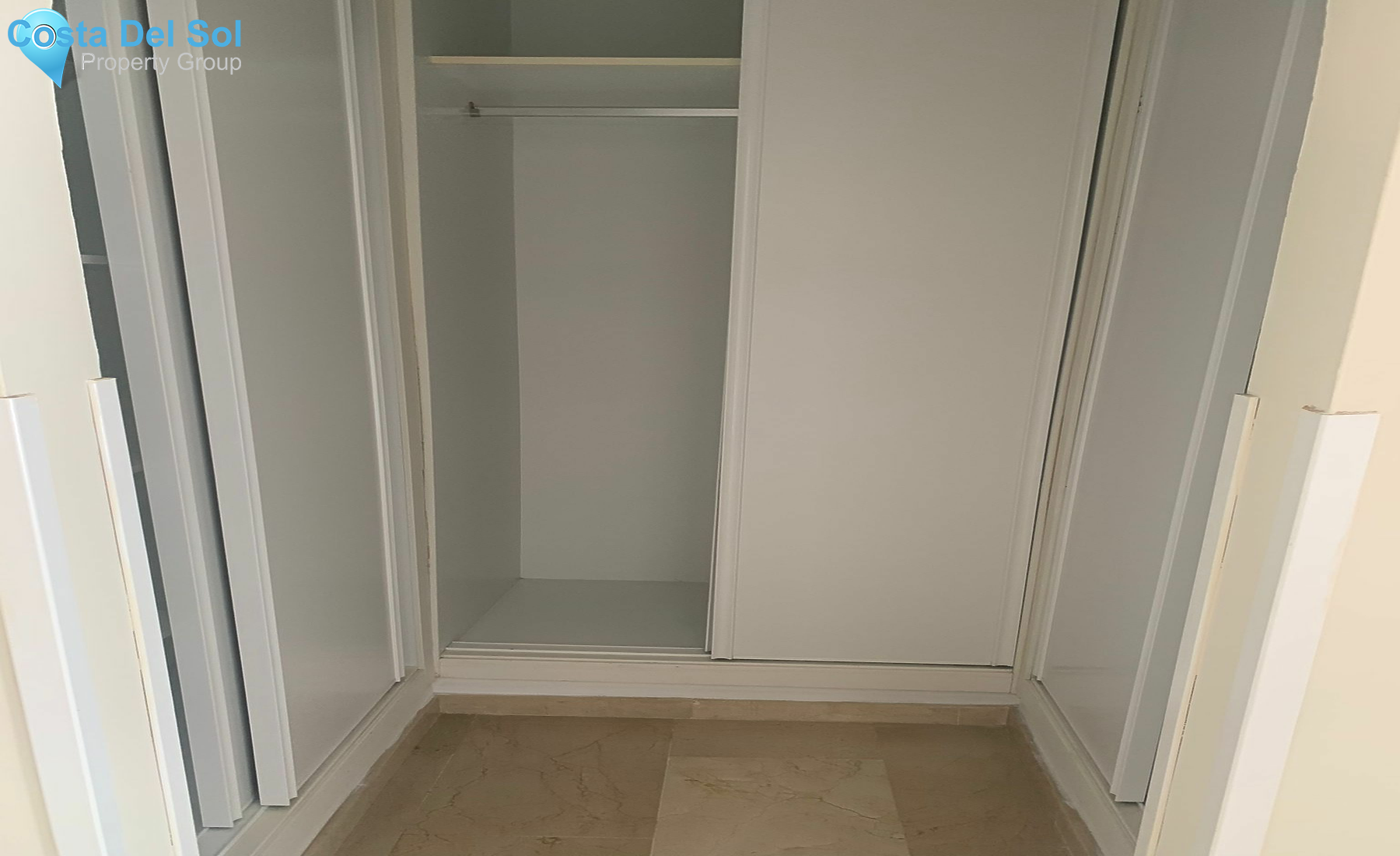 Ground Floor Apartment in Elviria-1201700