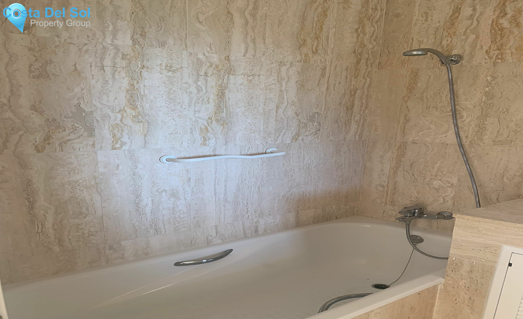 Ground Floor Apartment in Elviria-1201704