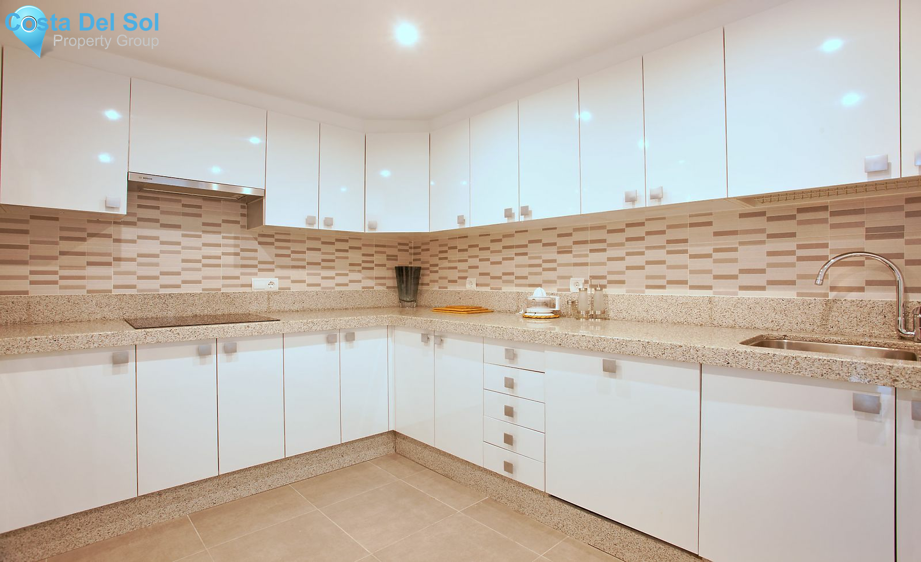 Ground Floor Apartment in Elviria-1422961