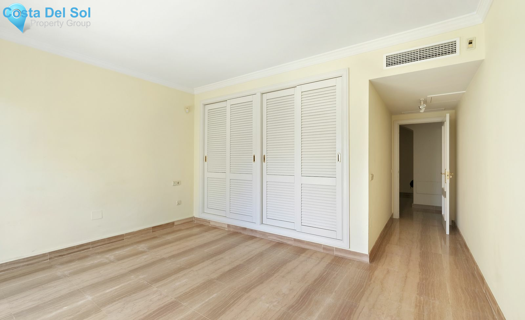 Ground Floor Apartment in Elviria-1427999