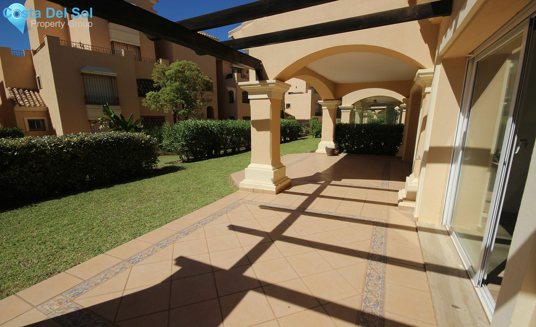 Ground Floor Apartment in Elviria-1447151