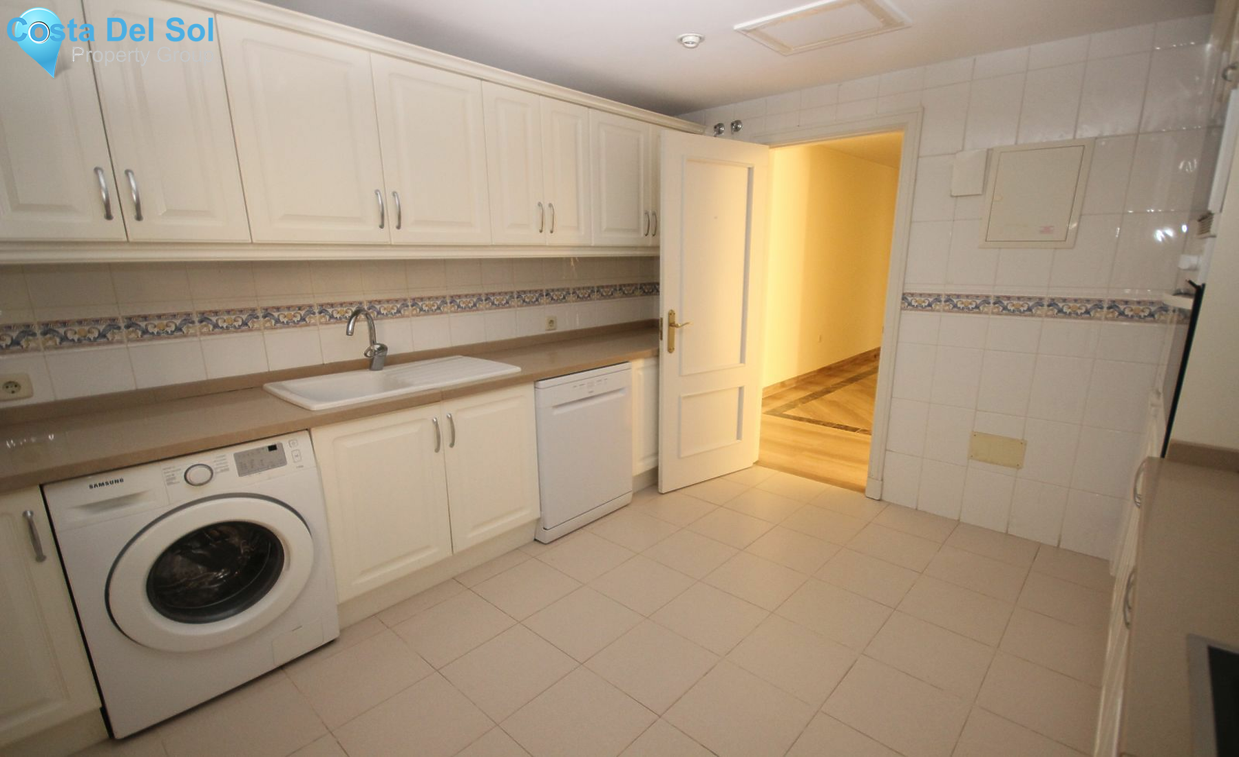 Ground Floor Apartment in Elviria-1447148