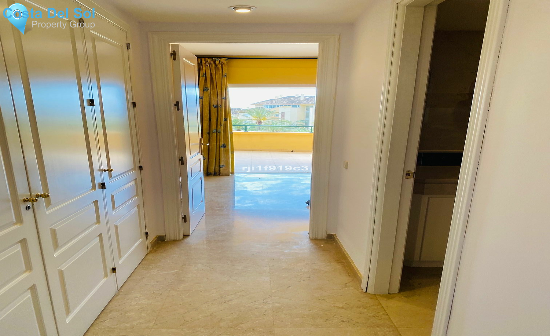 Ground Floor Apartment in Elviria-1471788