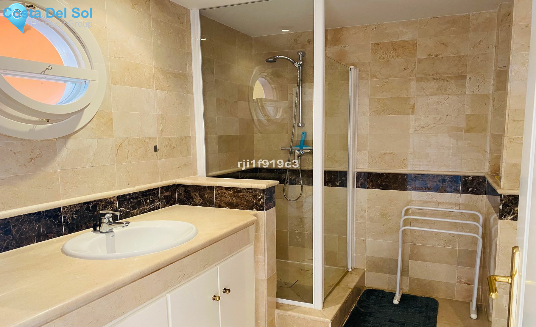 Ground Floor Apartment in Elviria-1471789