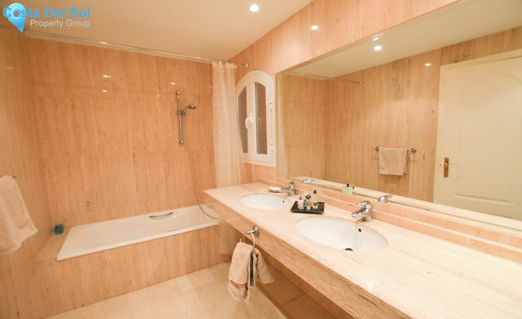 Ground Floor Apartment in Elviria-1485552