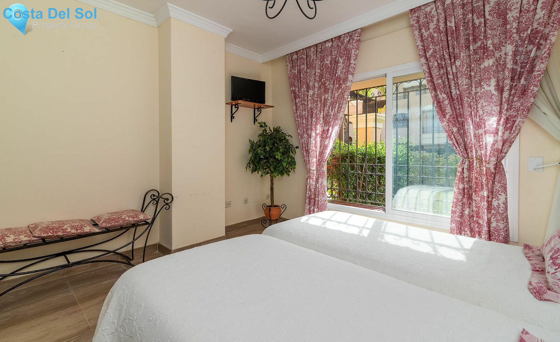 Ground Floor Apartment in Elviria-1513248