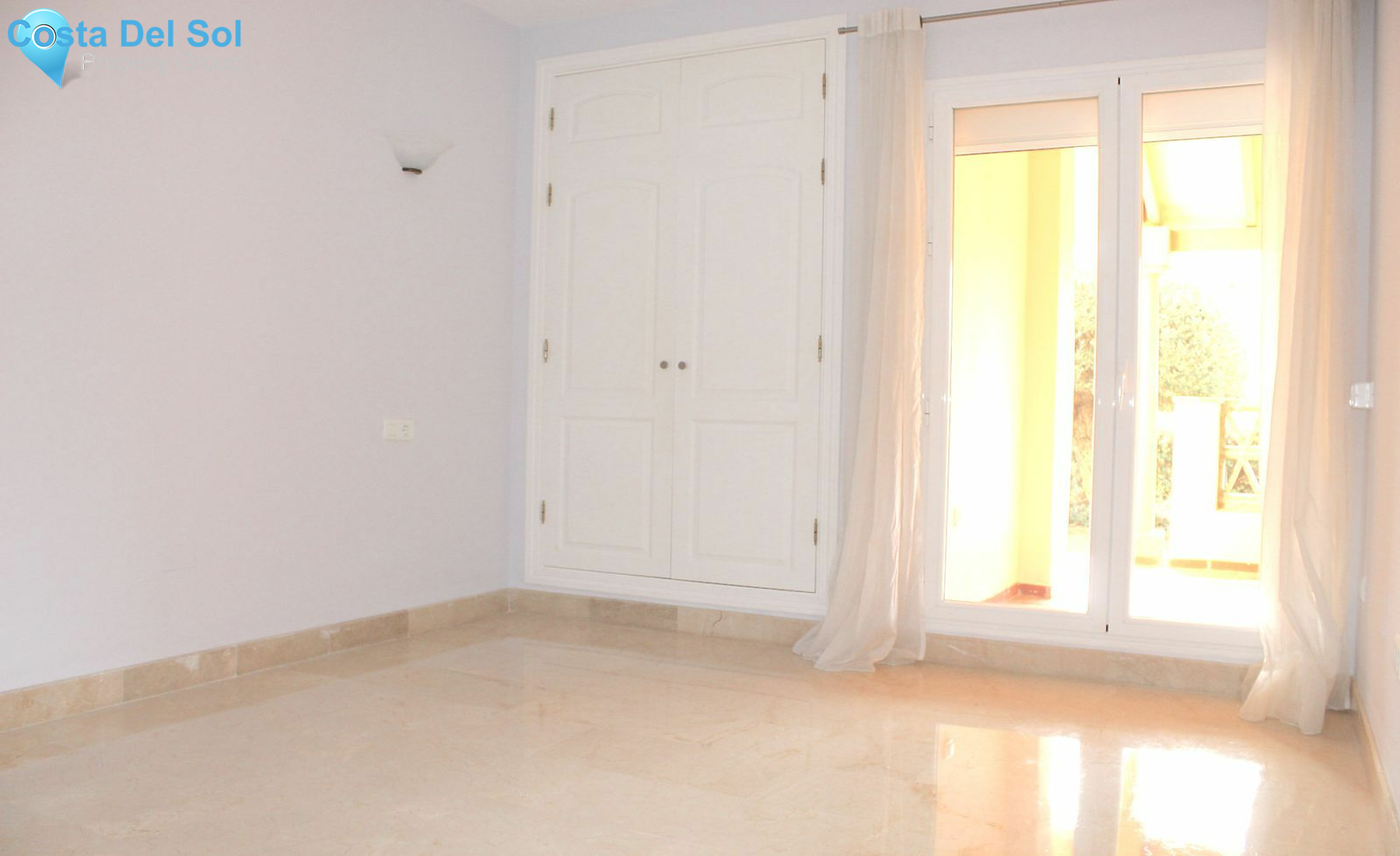Ground Floor Apartment in Elviria-1531419