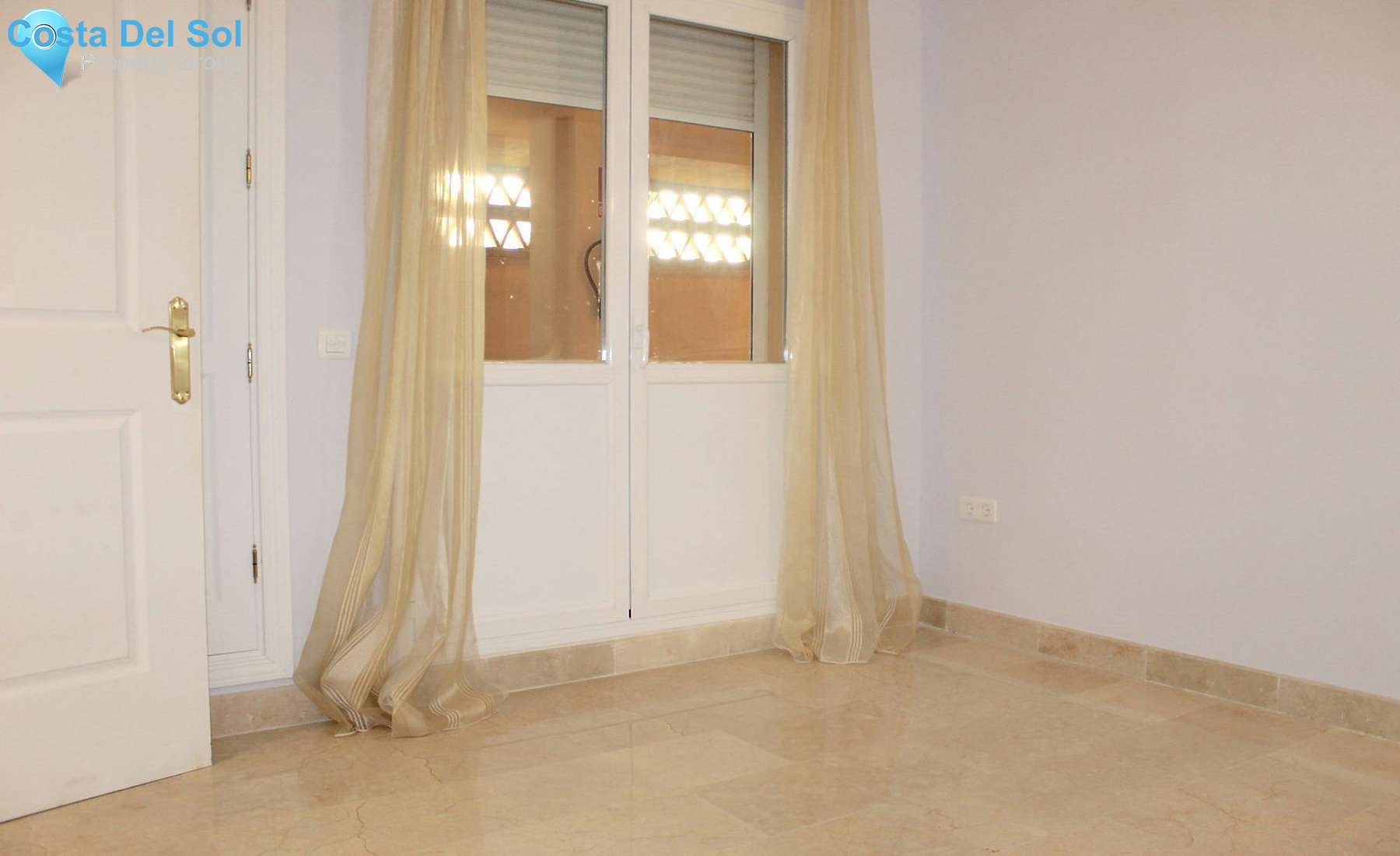 Ground Floor Apartment in Elviria-1531422