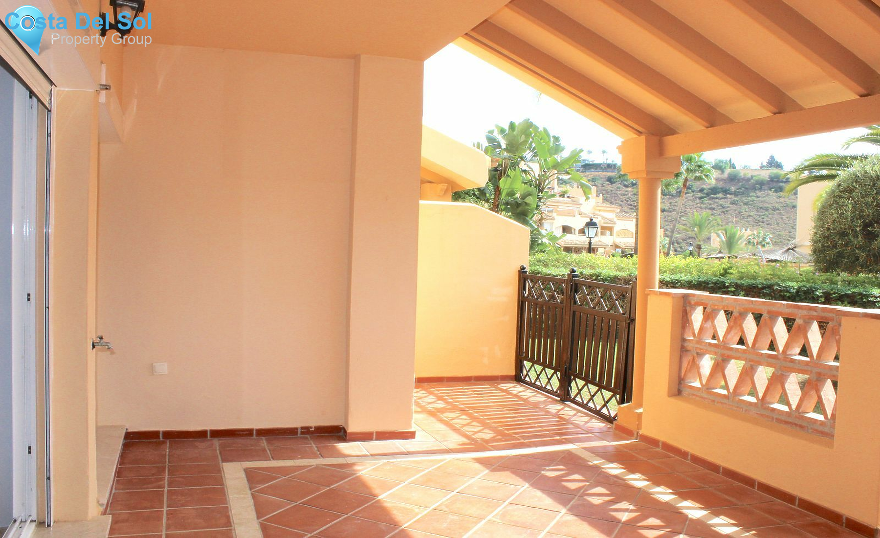 Ground Floor Apartment in Elviria-1531415