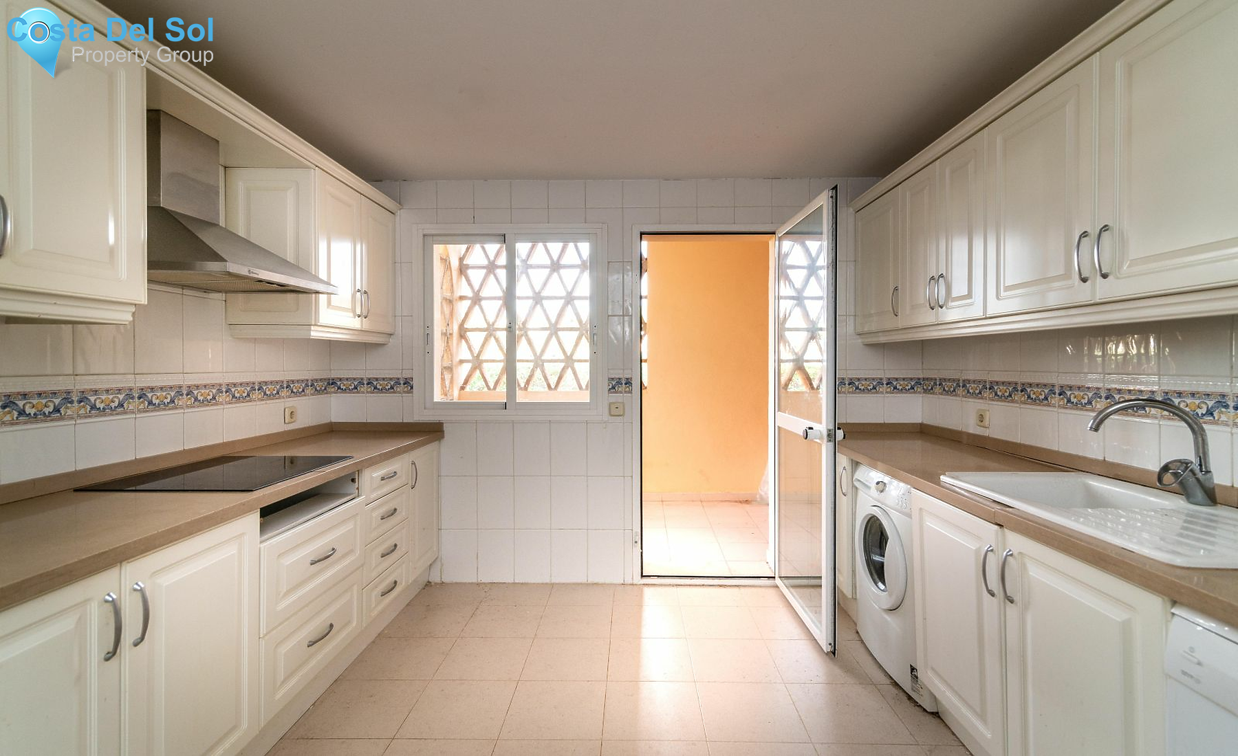 Ground Floor Apartment in Elviria-1548270